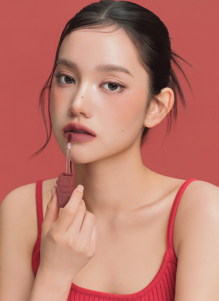 situea - Airy Mousse Velvet 105 Sober Red