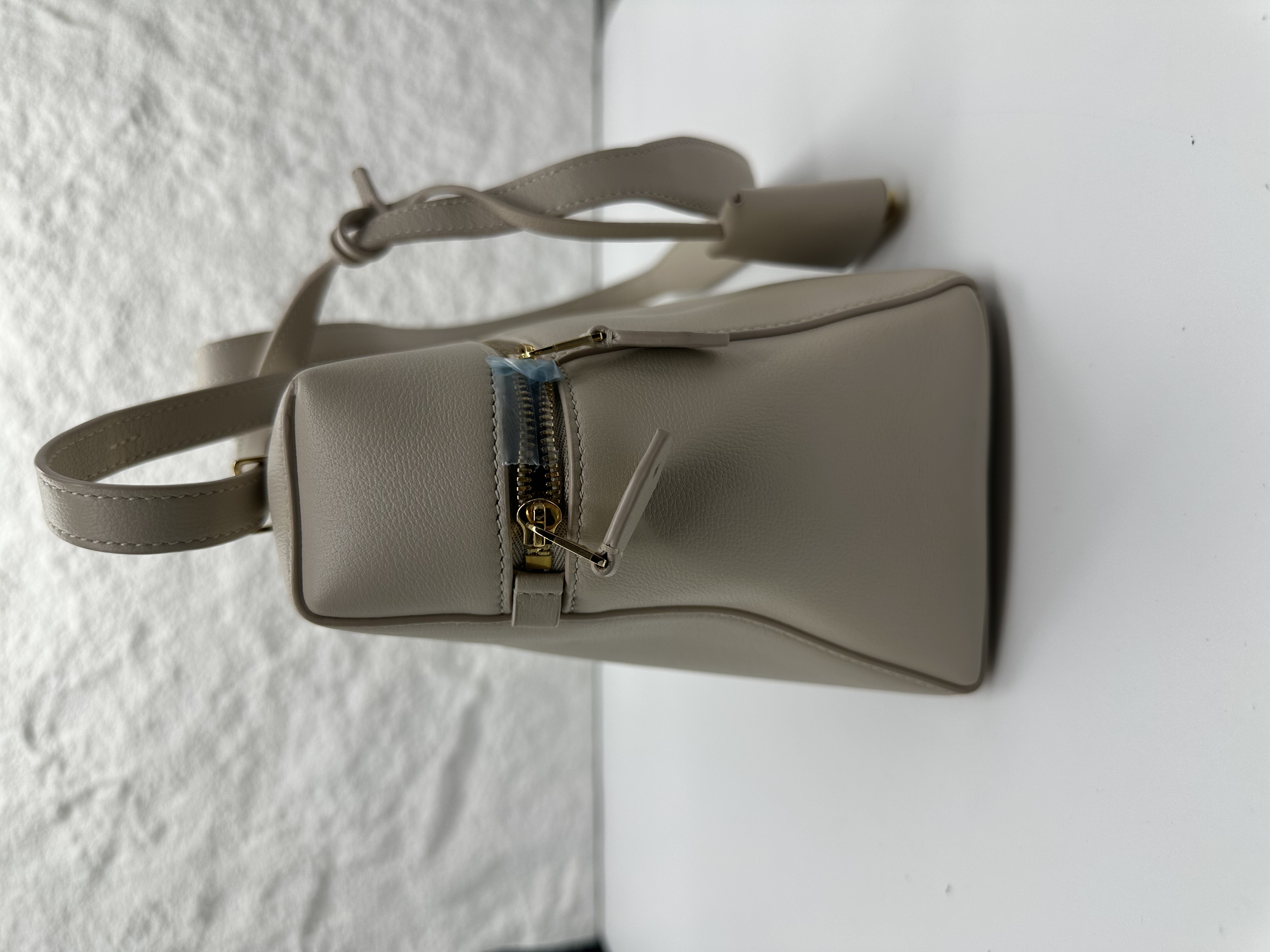 直播貨品 |  [1個-$100 2個-$300］FF51