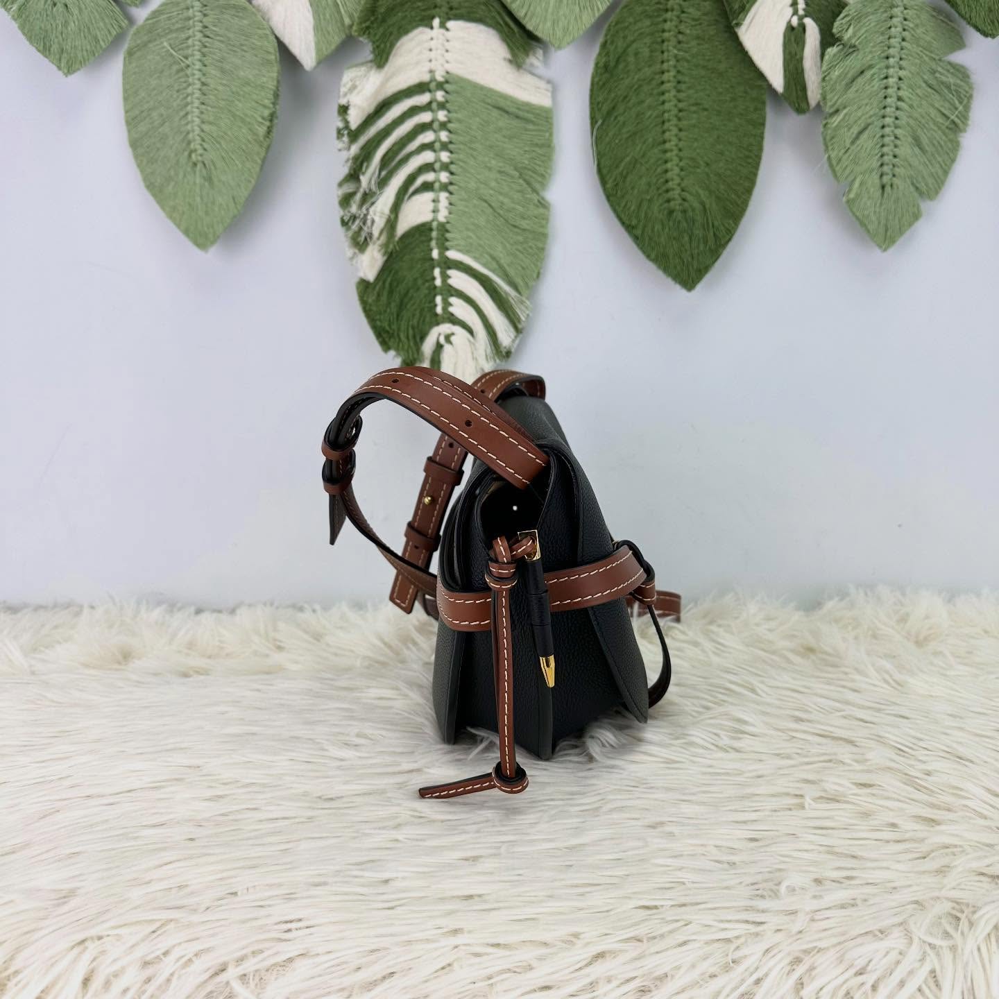 LOEWE 🤍PRE OWNED 黑色拼啡色金扣 Gate Small Size 單肩斜肩包🤎