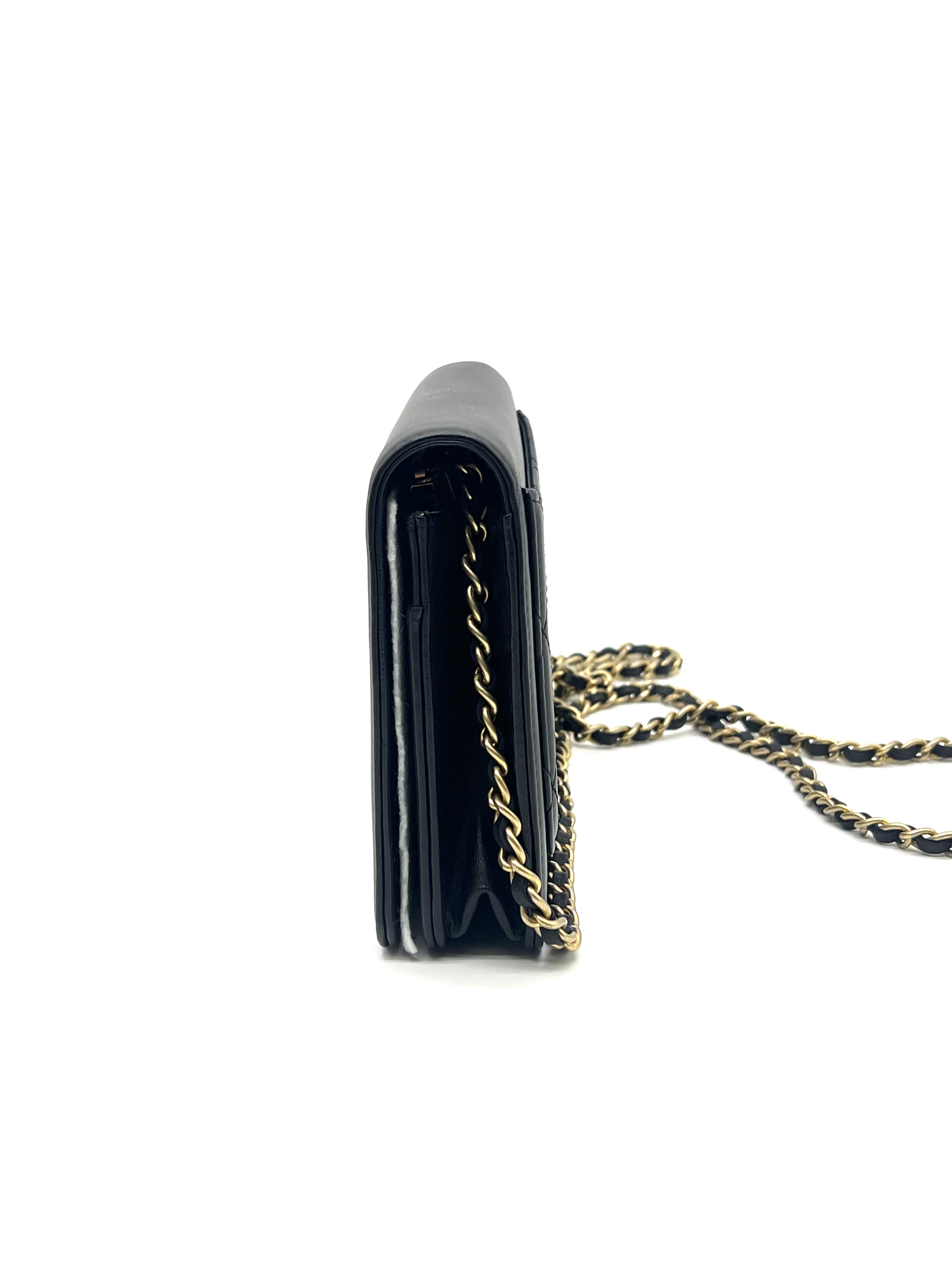 Pre-Owned CHANEL WOC Crossbody Bag / Product Code: 26041615