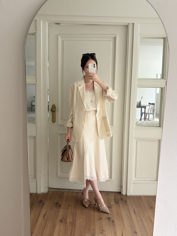 Lacie Asymmetric Skirt (Ivory)