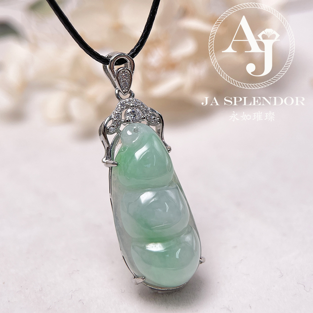 JNS-62 天然翡翠A玉 膠潤細糯化白底青四季平安福豆吊墜