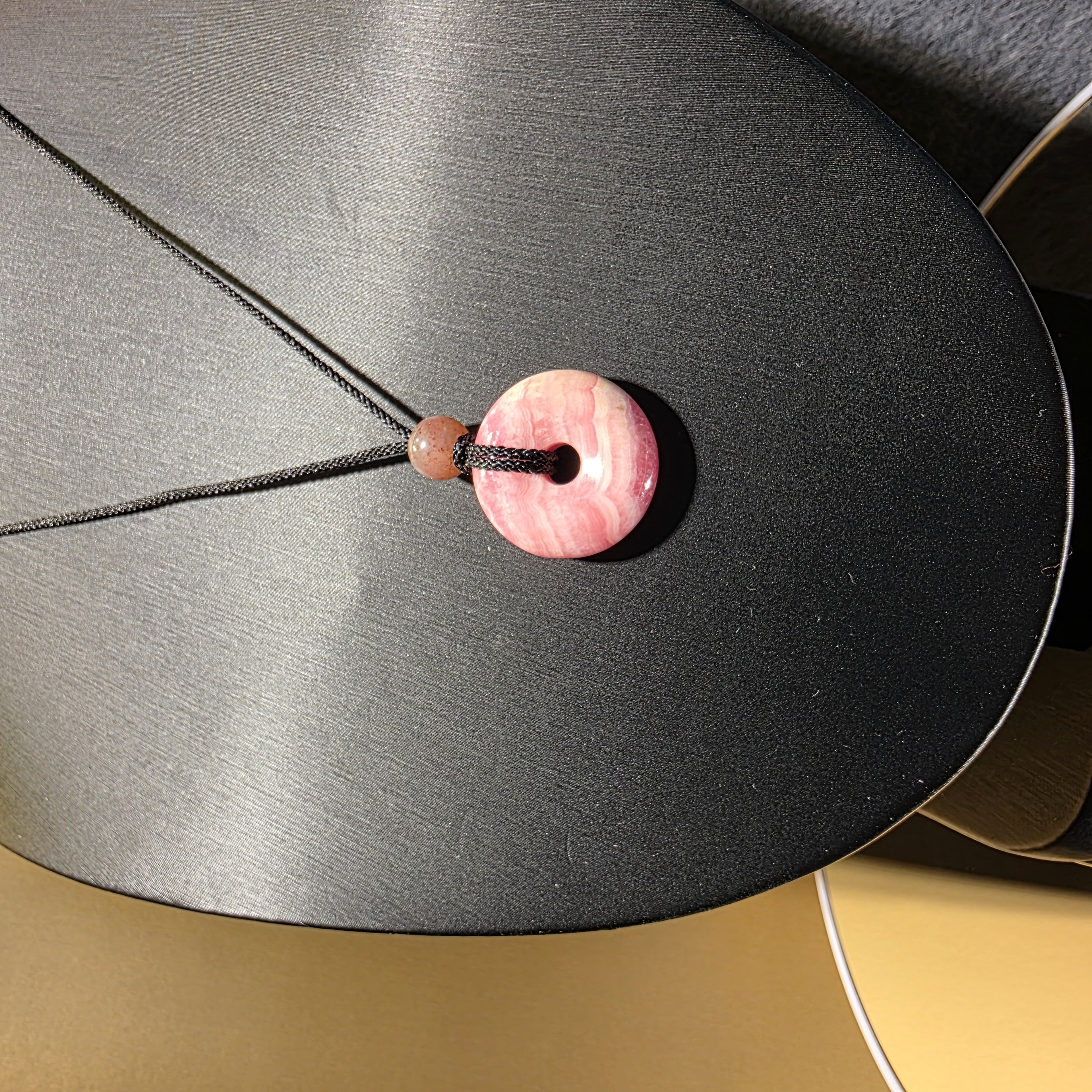 紅紋石平安扣吊咀