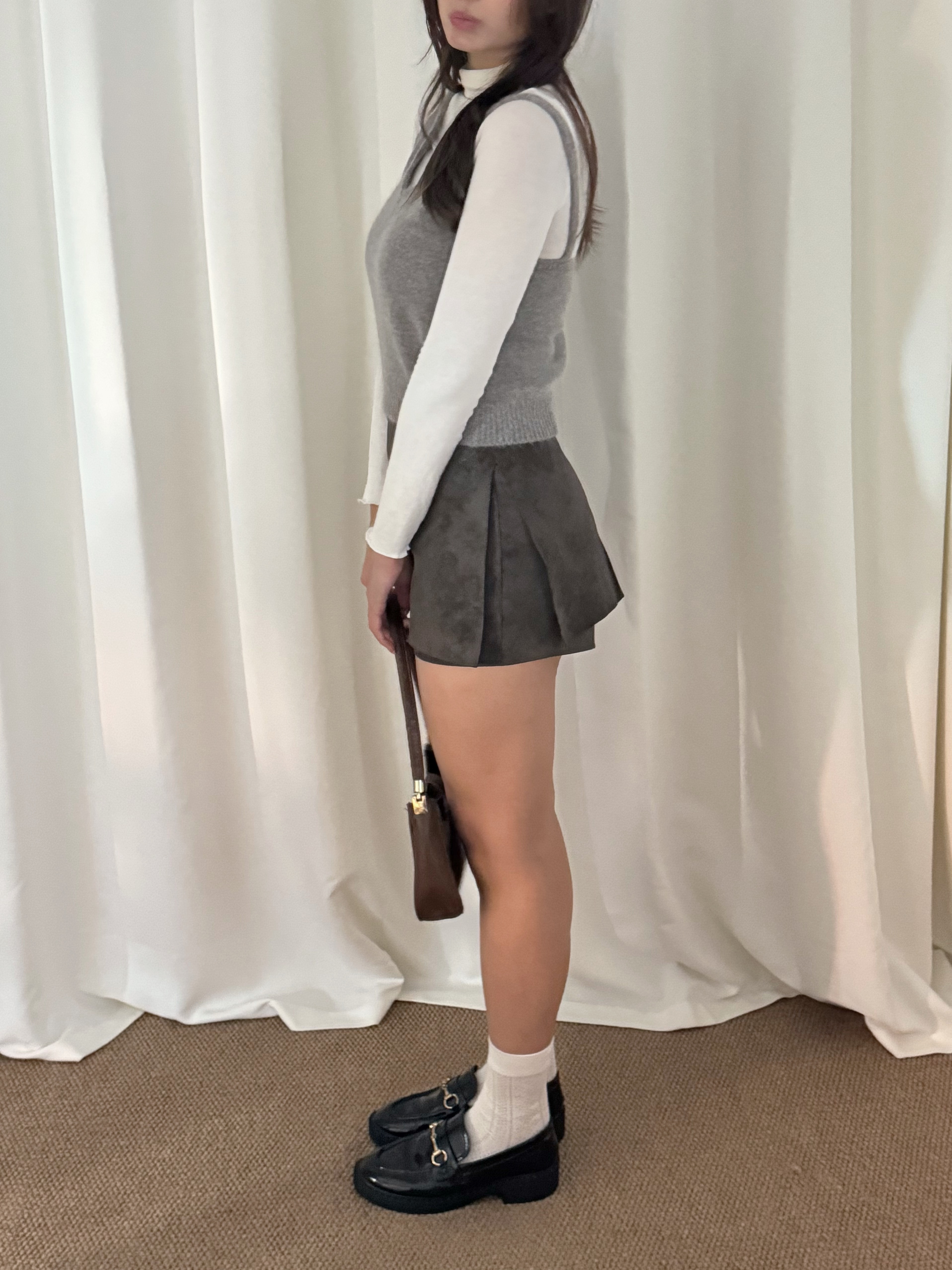 毛毛針織V領吊帶背心(四色入)