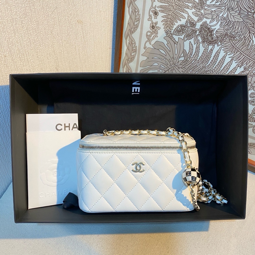 Pre-owned Chanel Vanity Case Bag