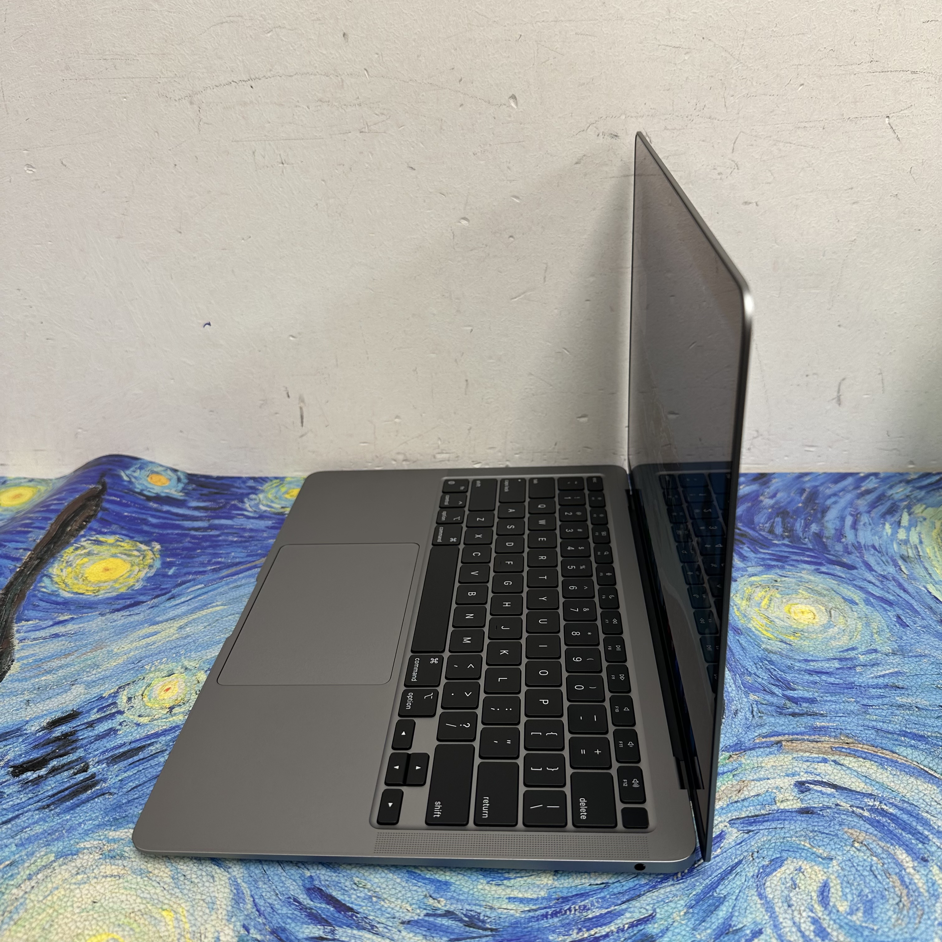#5870 Apple MacBook Air M1 CPU 8GB Ram/256GB SSD 電100 太空灰 Space Grey