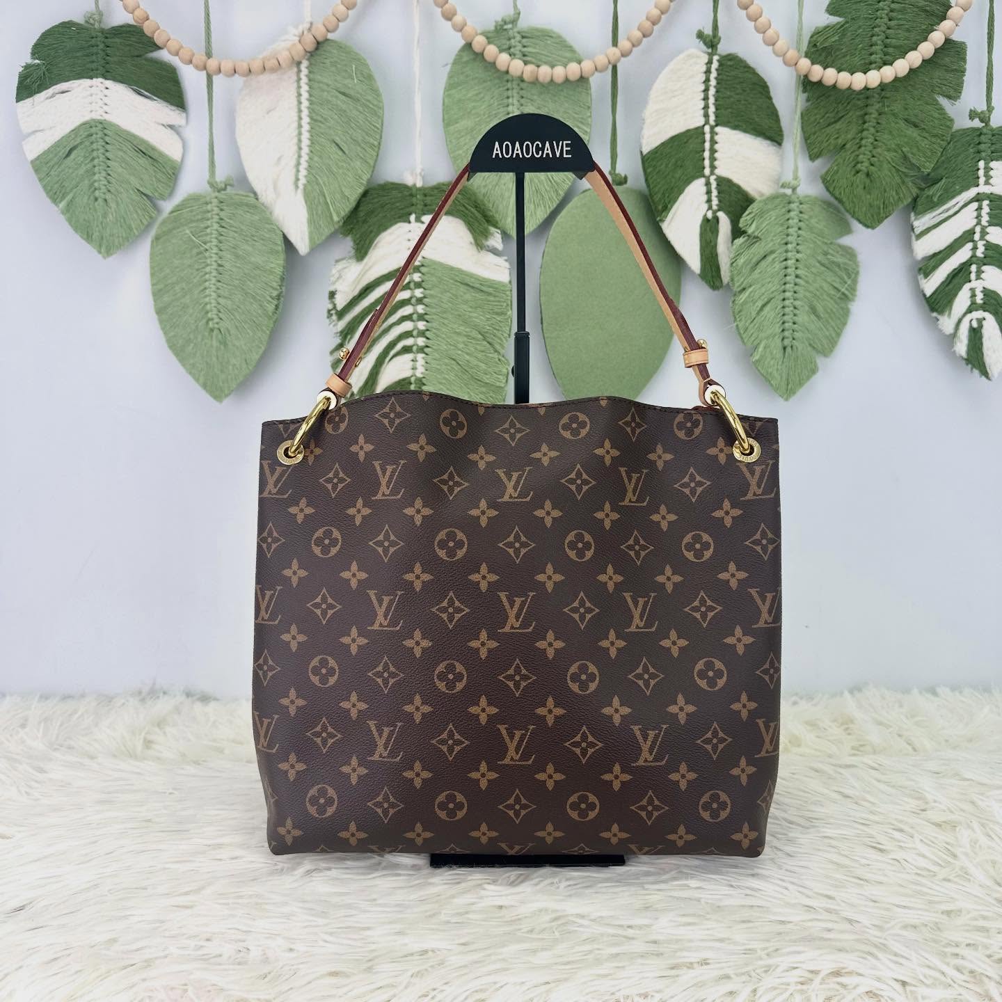 LV 🤍PRE OWNED Graceful Hobo PM Size 晶片款 全套有單🤎