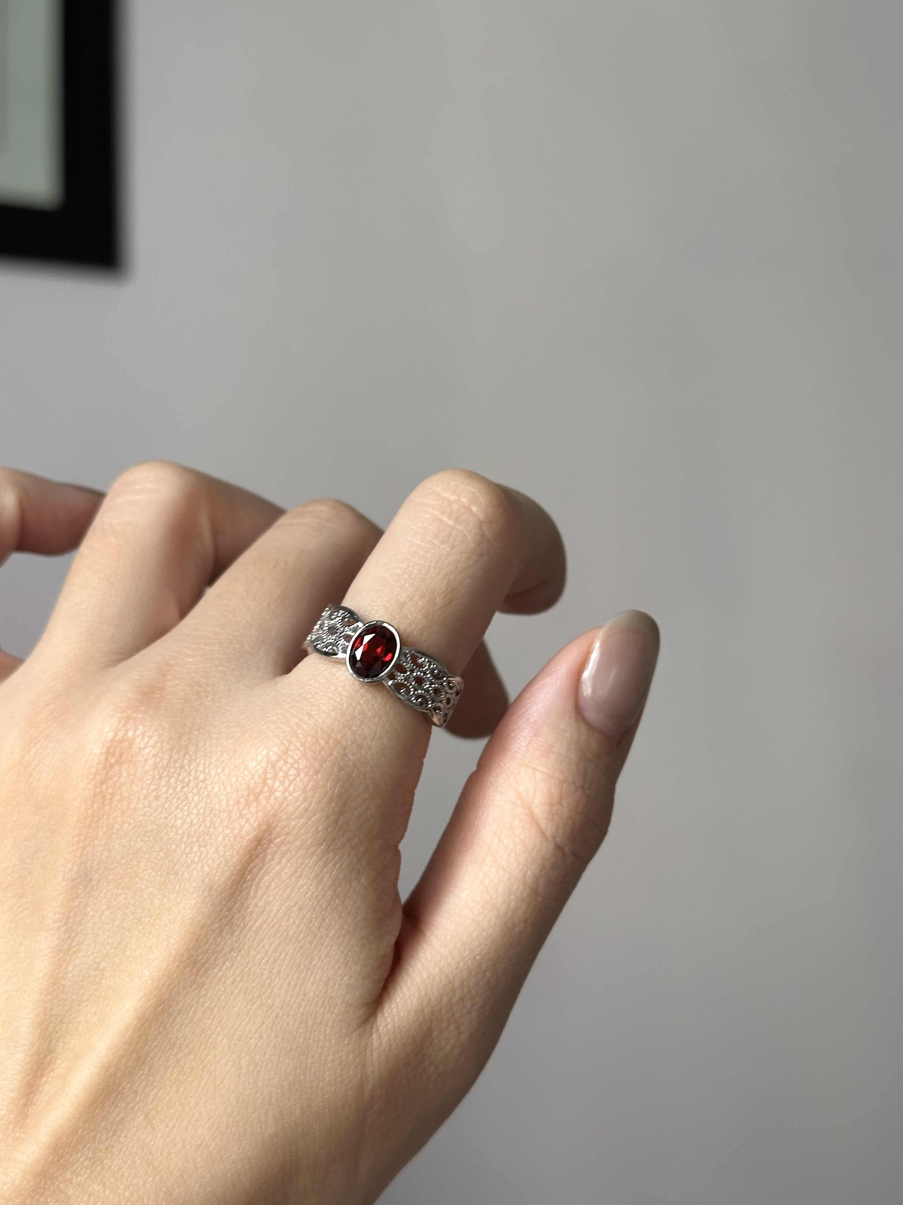 石榴石戒指 ｜ Garnet Ring