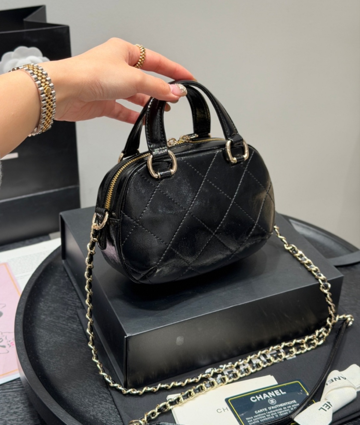 CHANEL 滑雪系列 25N 迷你保齡球包