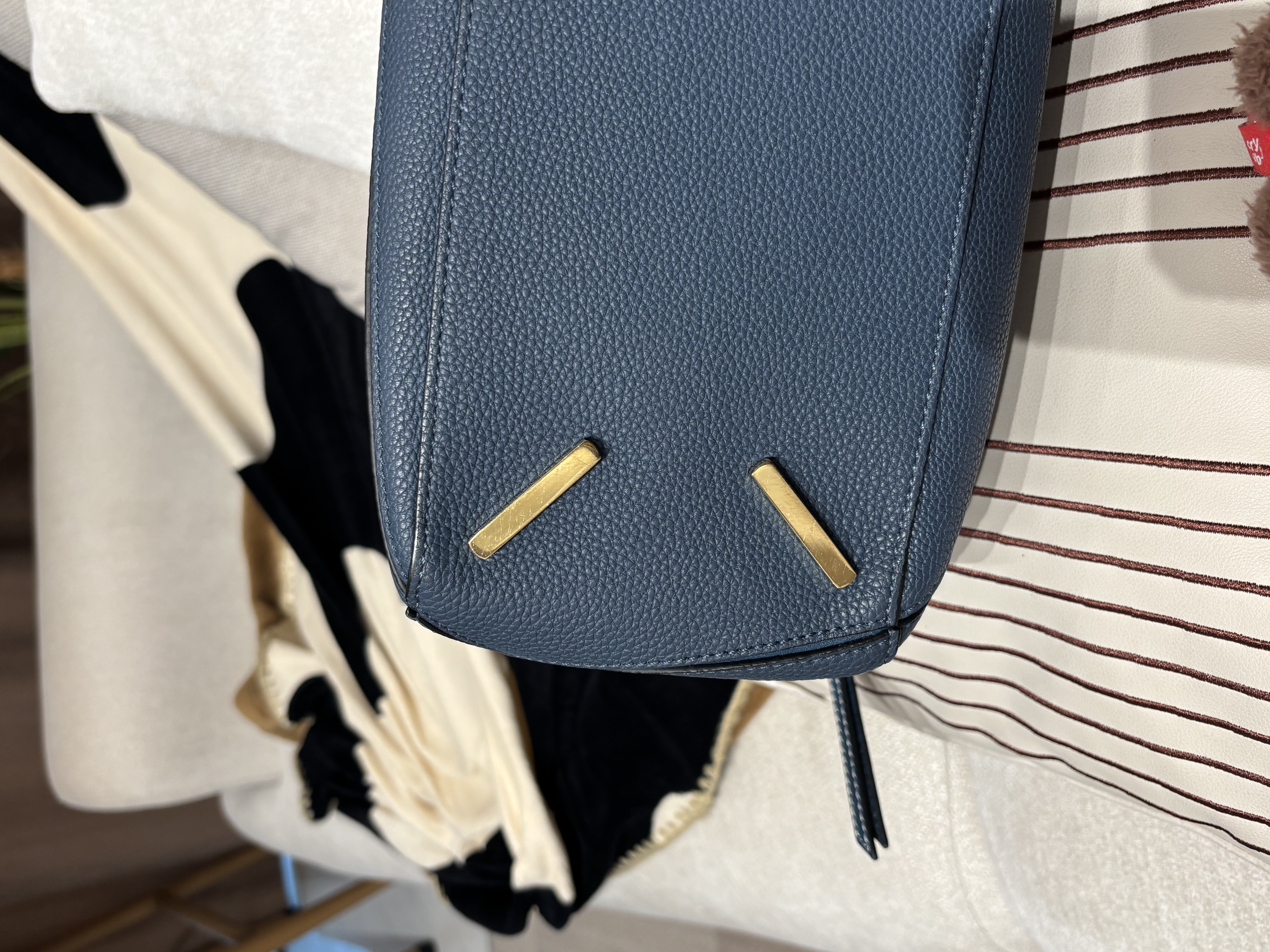 Loewe puzzle medium calfskin 100%Authentic,95%new ✅dust bag 