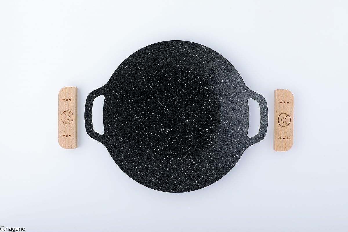 MONOMASTER 2026年5月号 増刊 ：附CHIIKAWA 栗子饅頭戶外鐵板套裝