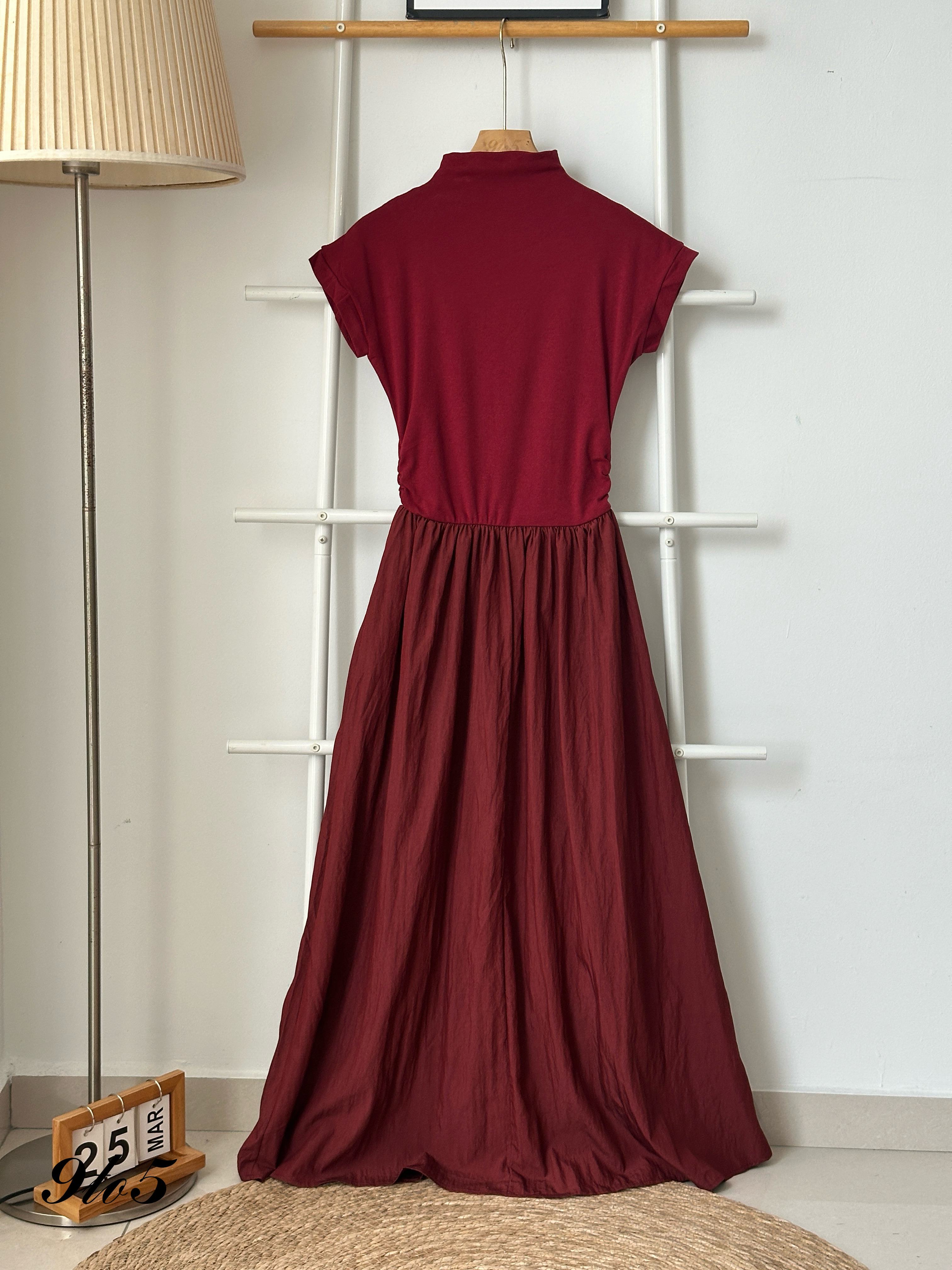 D2338 Mock Neck Dress - Red