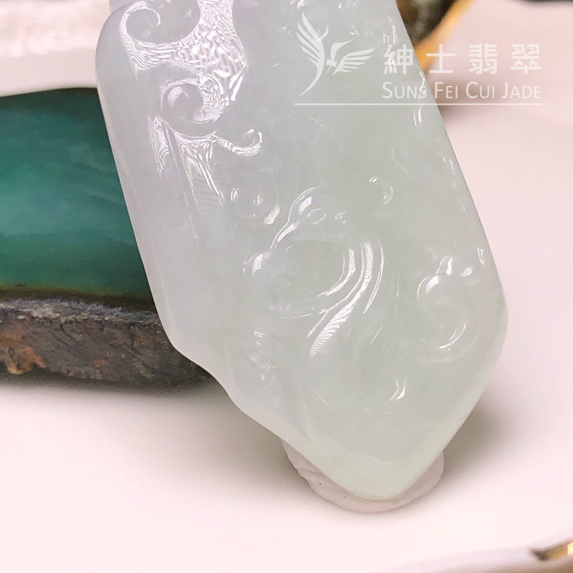 YK01031 翡翠復古牌