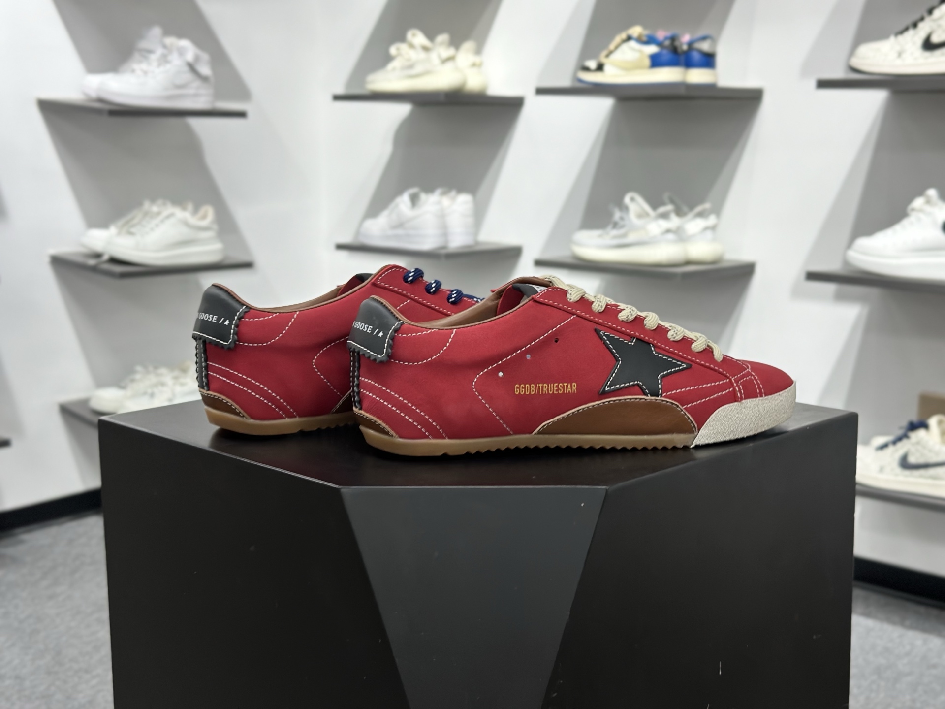 Golden Goose True Star