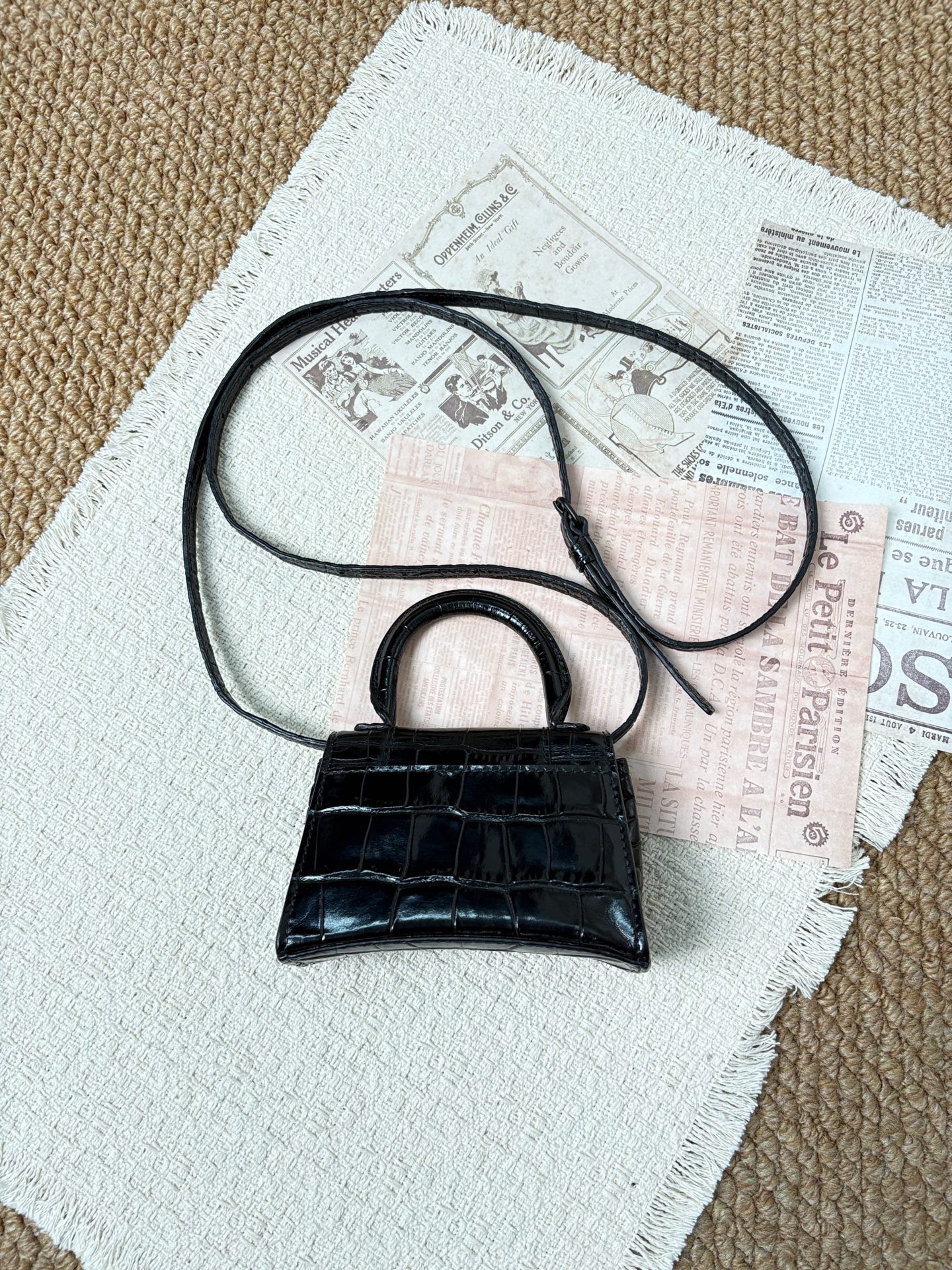 【預訂貨品】巴黎世家鰐魚紋mini沙漏包