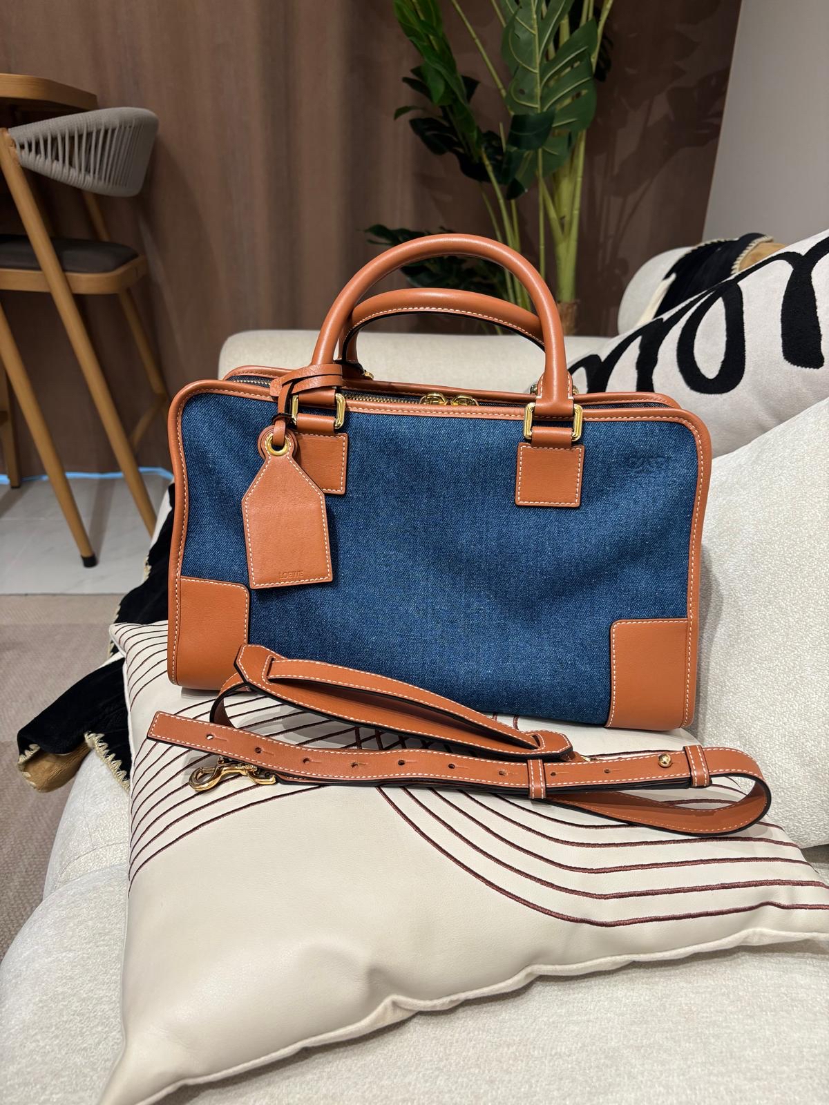LOEWE Amazona 36 denim 2 way bag 牛仔布 100%Authentic, 98%New ✅Dust bag
