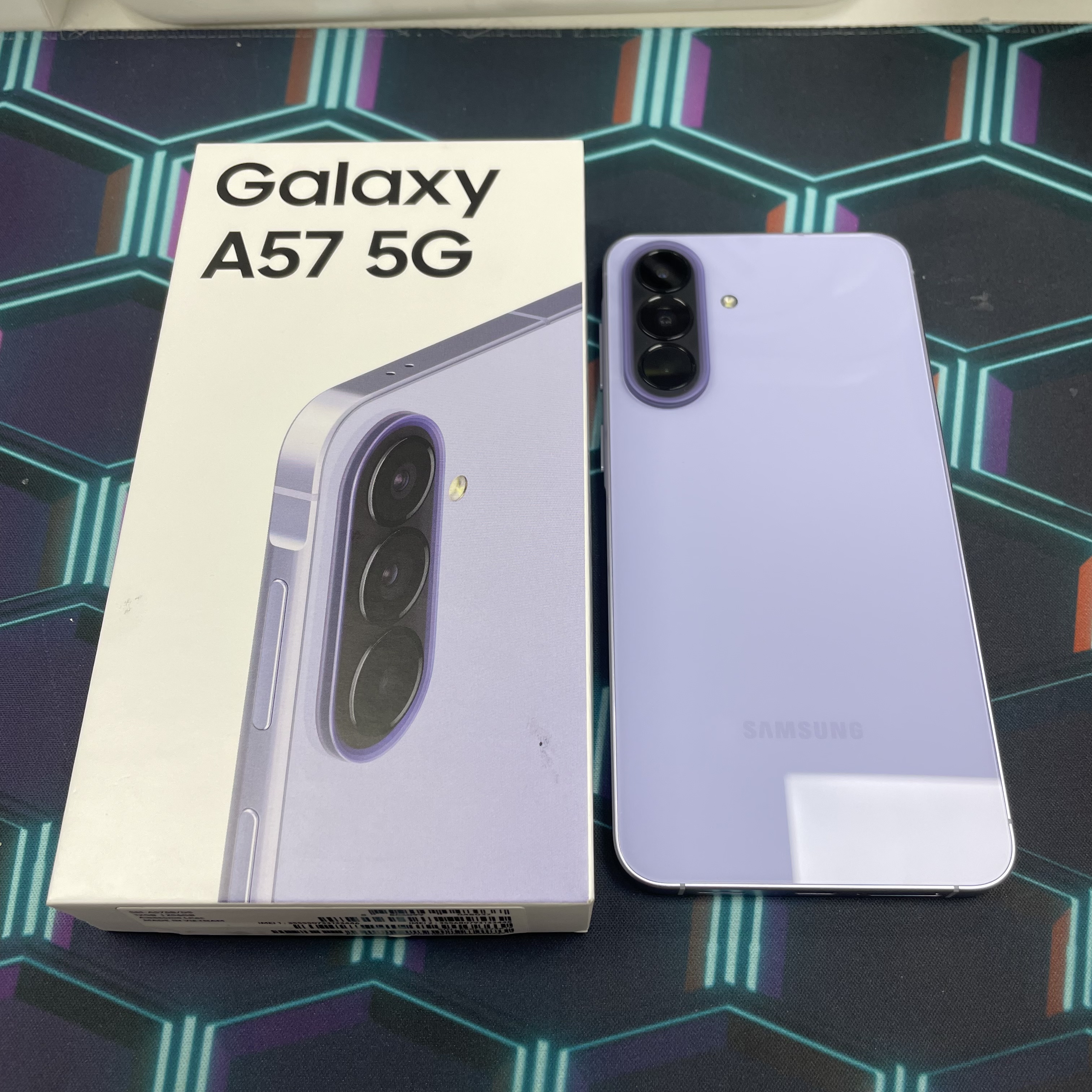*6501B Galaxy A57 5G 完美機 12+256GB 紫色 purple
