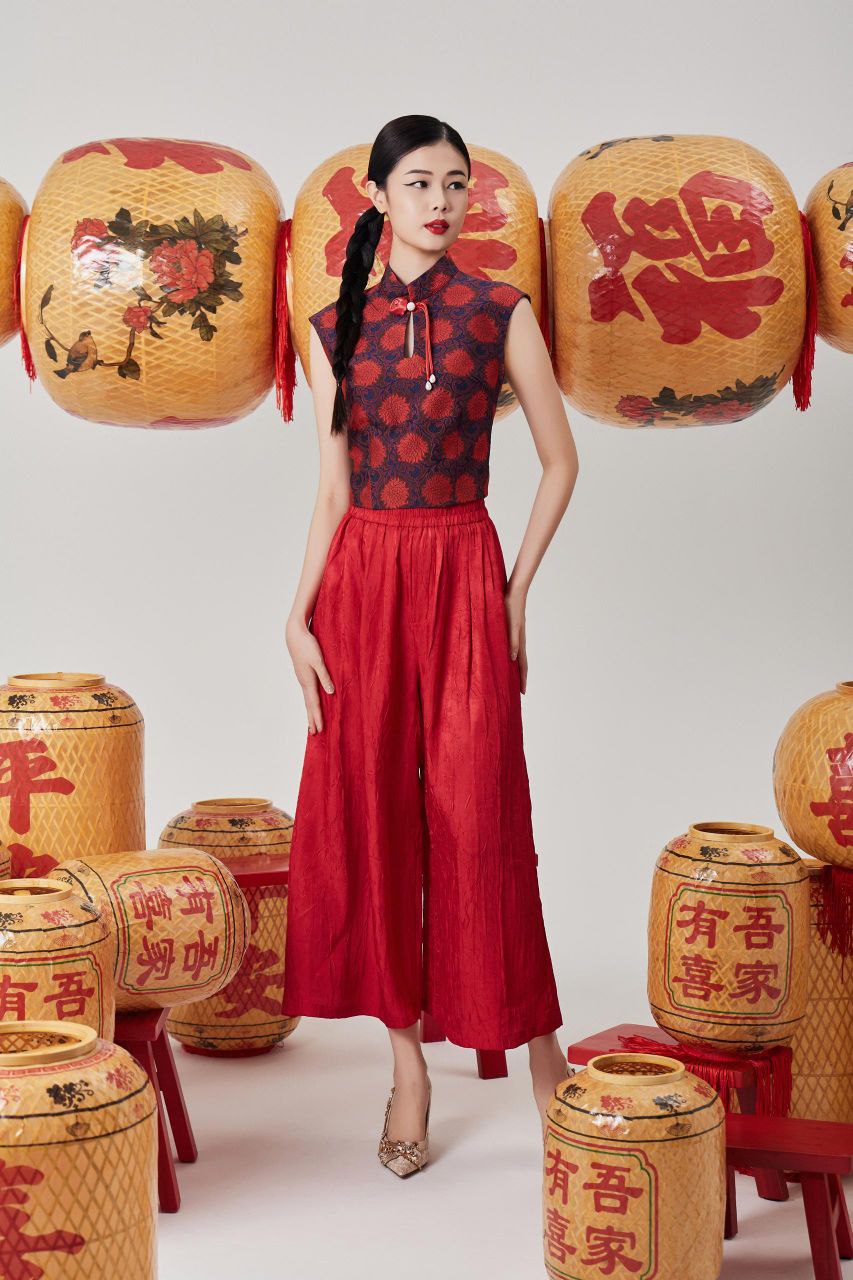 免烫塑胶头长裤 1600