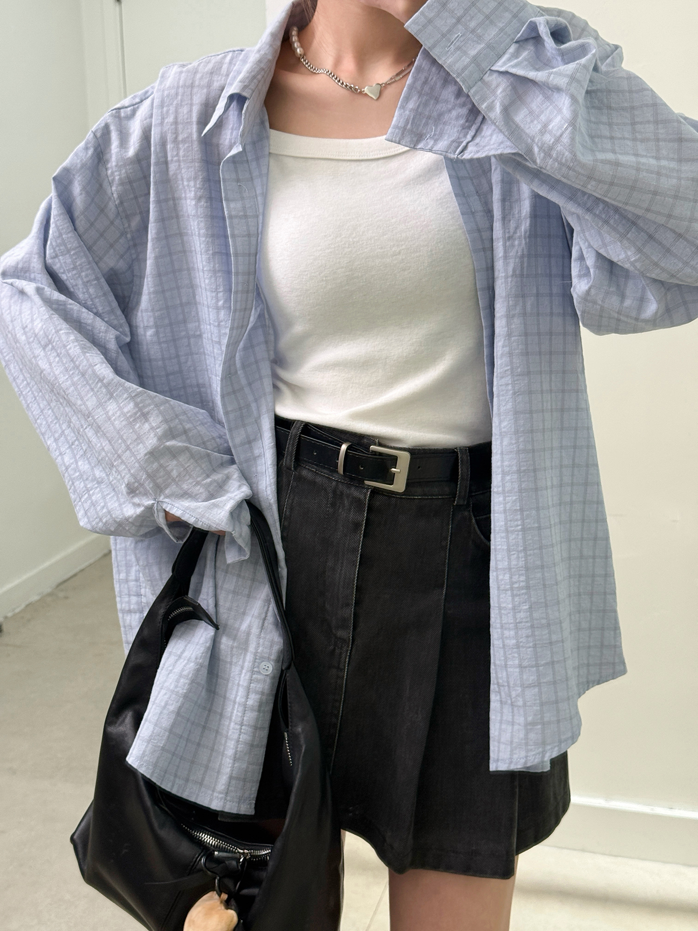𝐏𝐞𝐭𝐢𝐭𝐞 𝐦𝐮𝐬𝐭-𝐡𝐚𝐯𝐞 𝐜𝐡𝐞𝐜𝐤 𝐬𝐡𝐢𝐫𝐭
