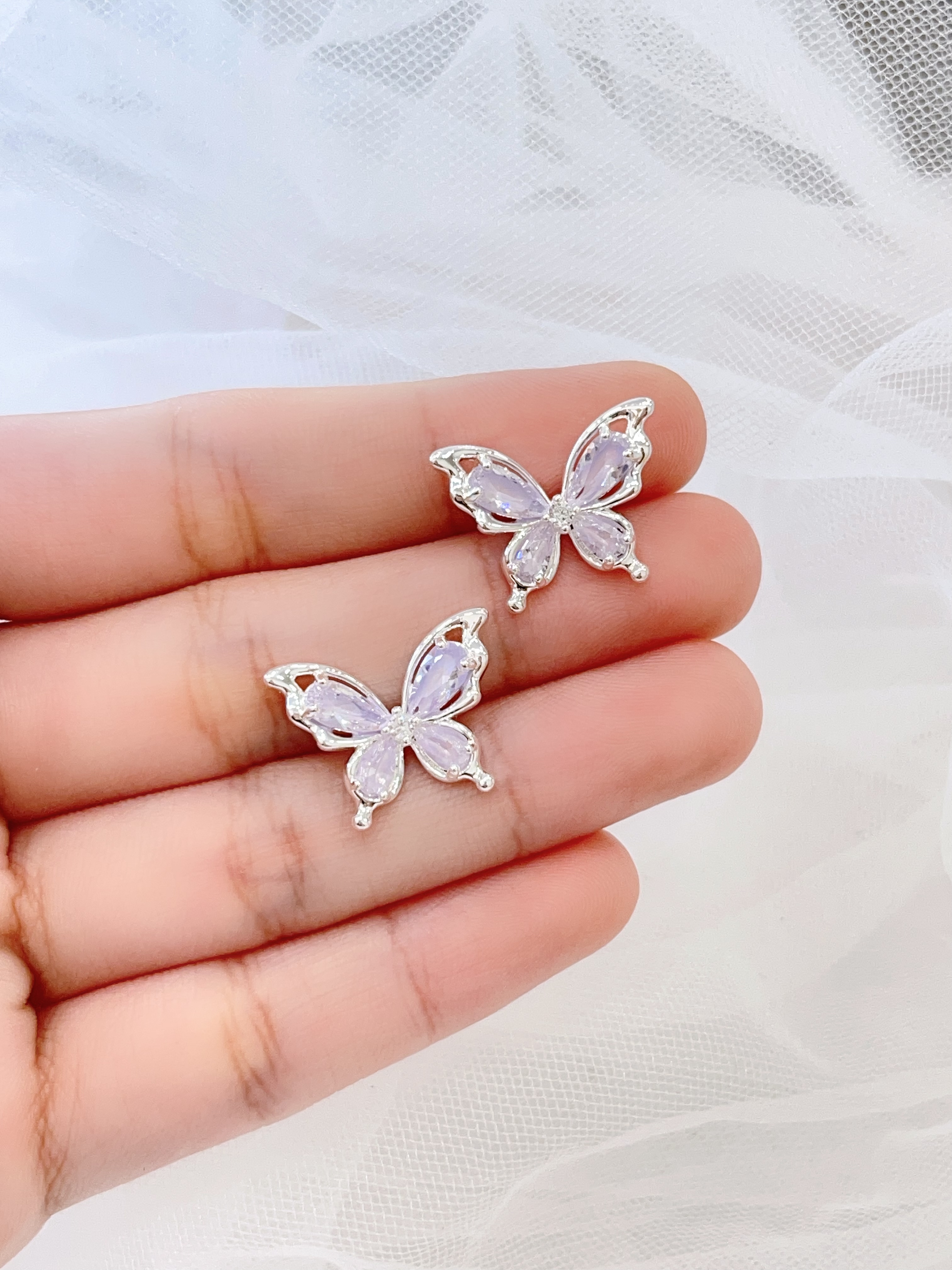 时尚甜美灵动蝴蝶耳环