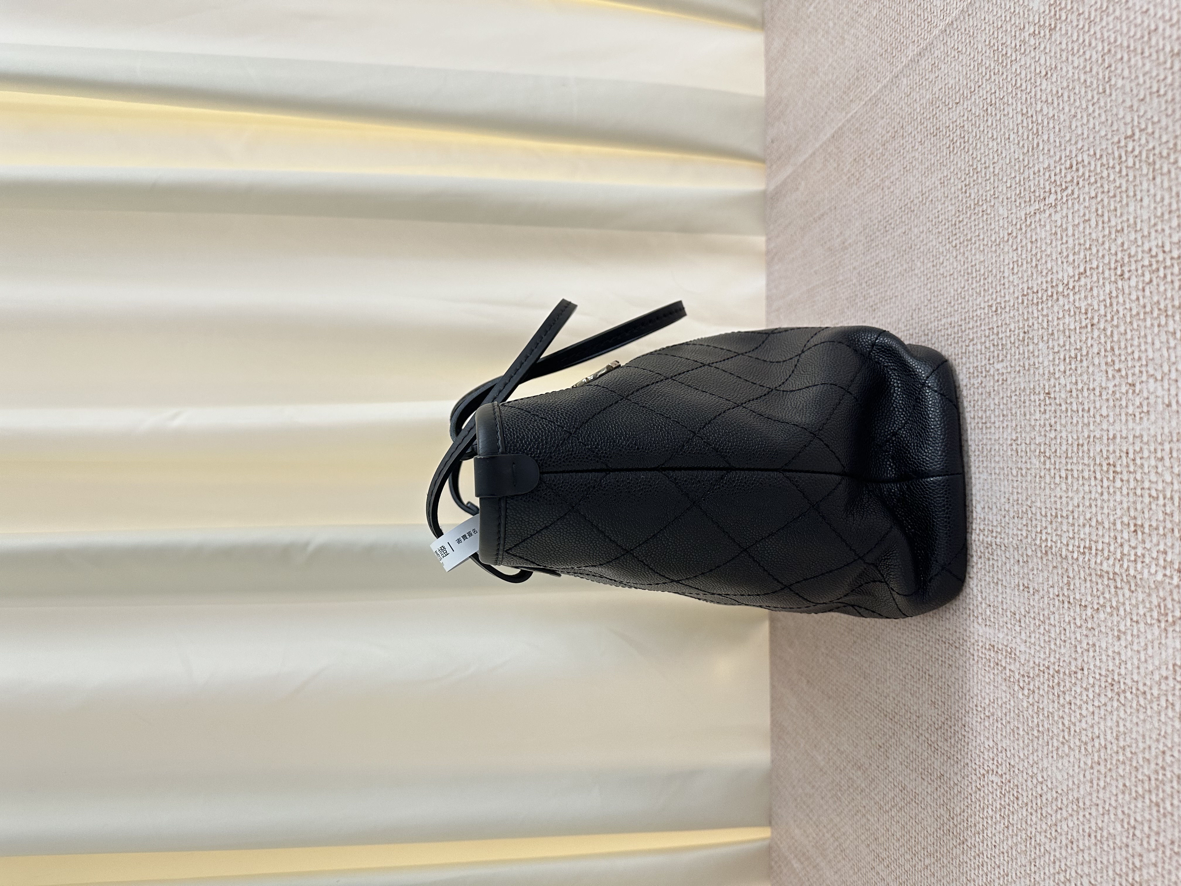 Pre-owned Chanel Caviar Quilted Fever Tote/ Product Code: 26040213