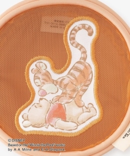 [訂購] [日本直送] 🍯 Afternoon Tea Disney Collection「Winnie the Pooh」附肩帶迷你小袋  {TF260755}