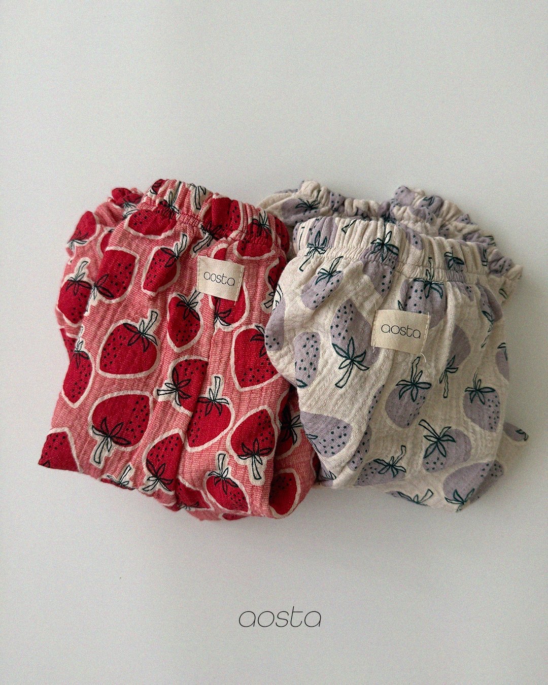 Aosta | [Strawberry Pants]