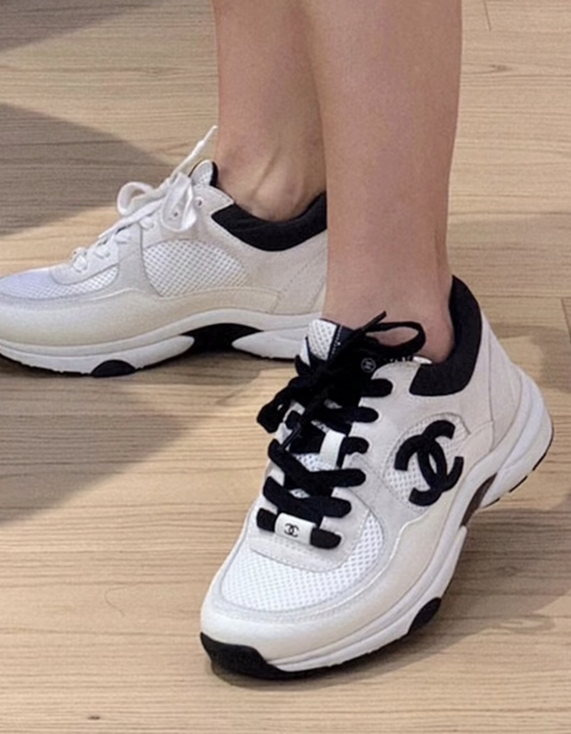 Chanel 熊貓運動鞋