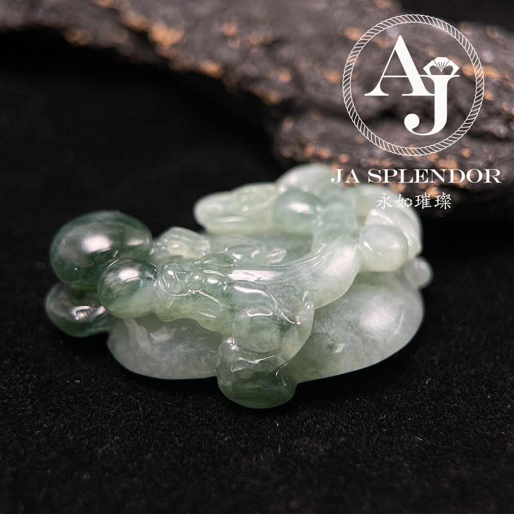 JN-3365 天然翡翠A玉 冰種精雕俏色招財如意貔貅吊墜