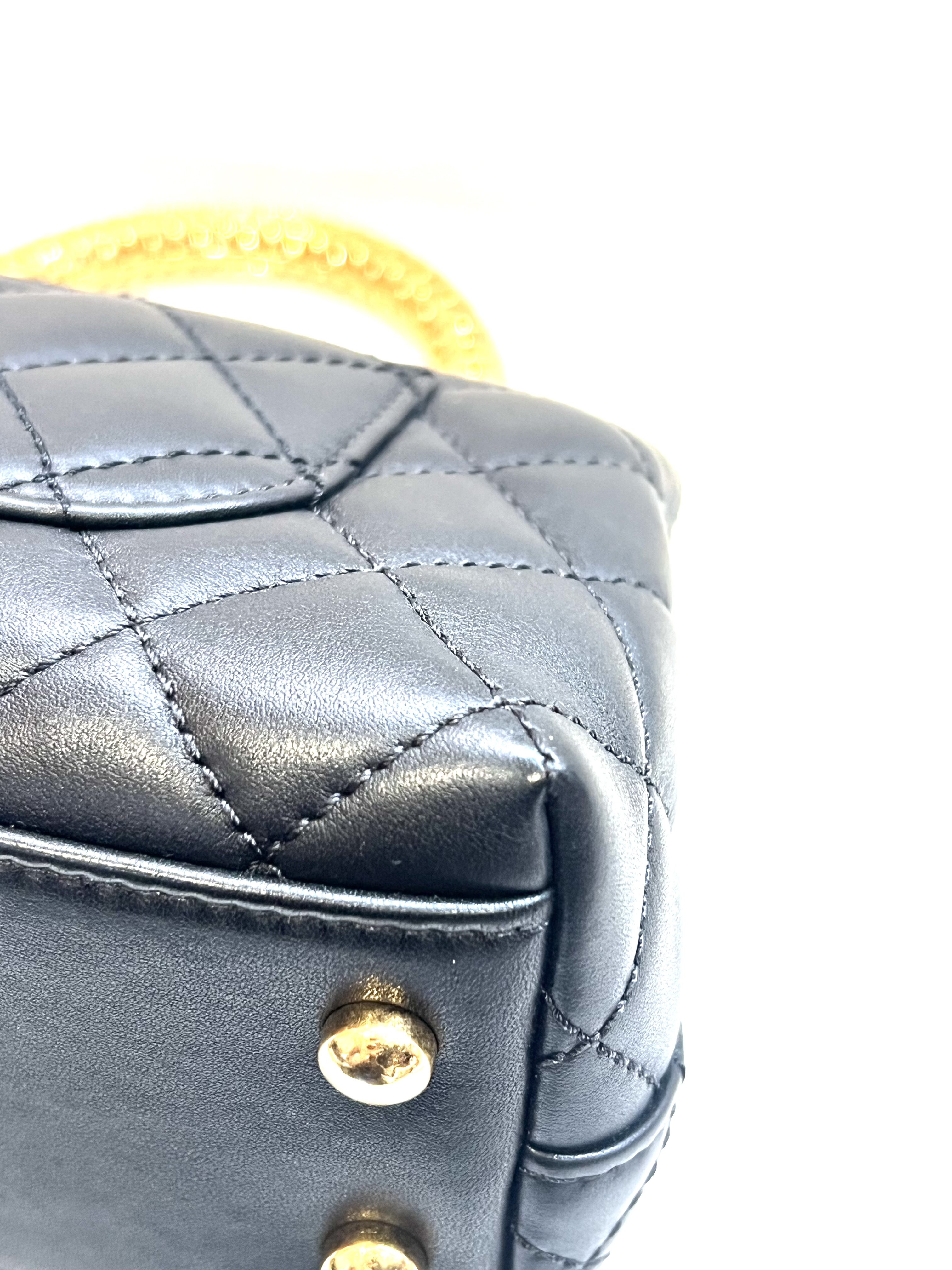 Pre-Owned Chanel  Coco Handle / Product Code: 26041651