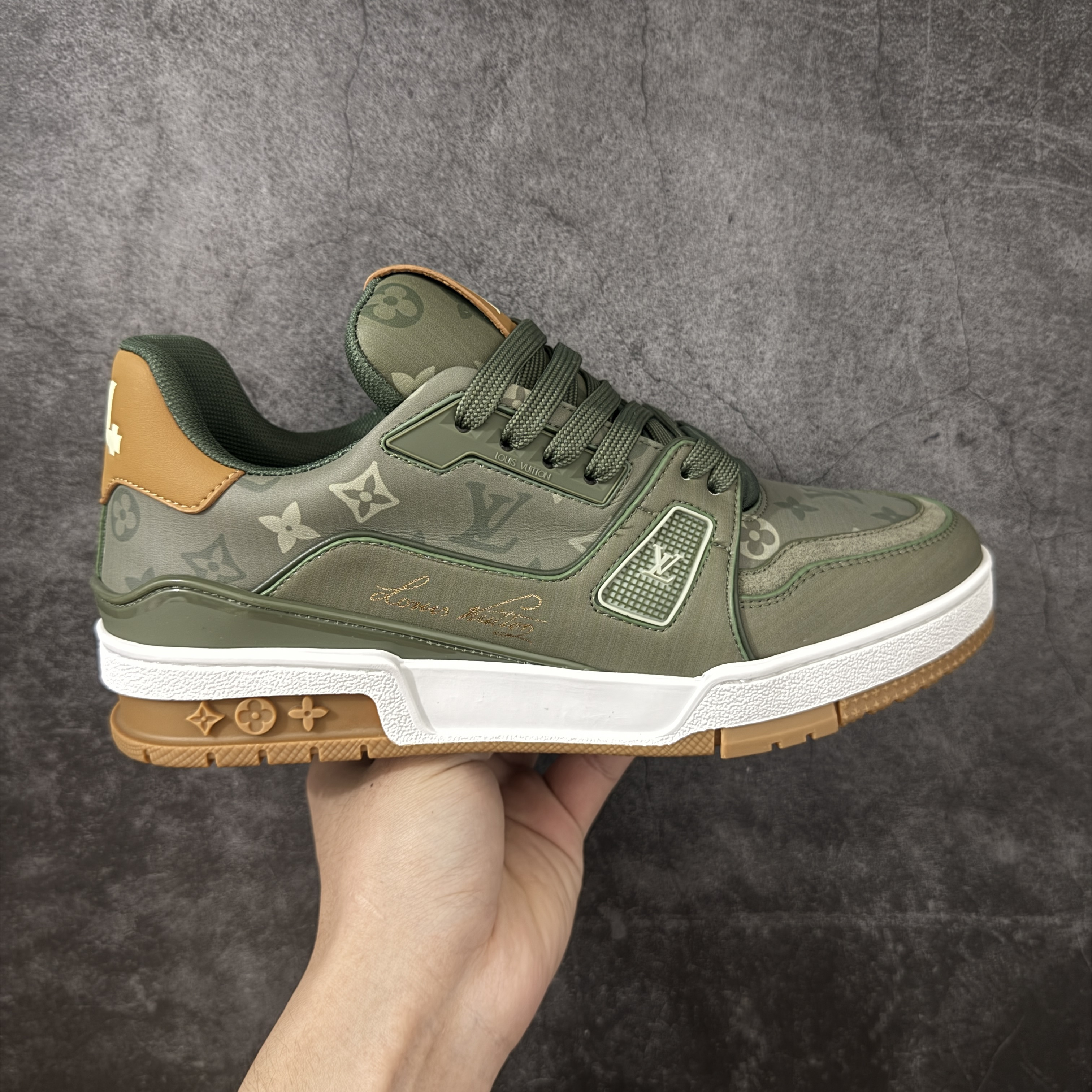 Louis Vuitton LV Trainer