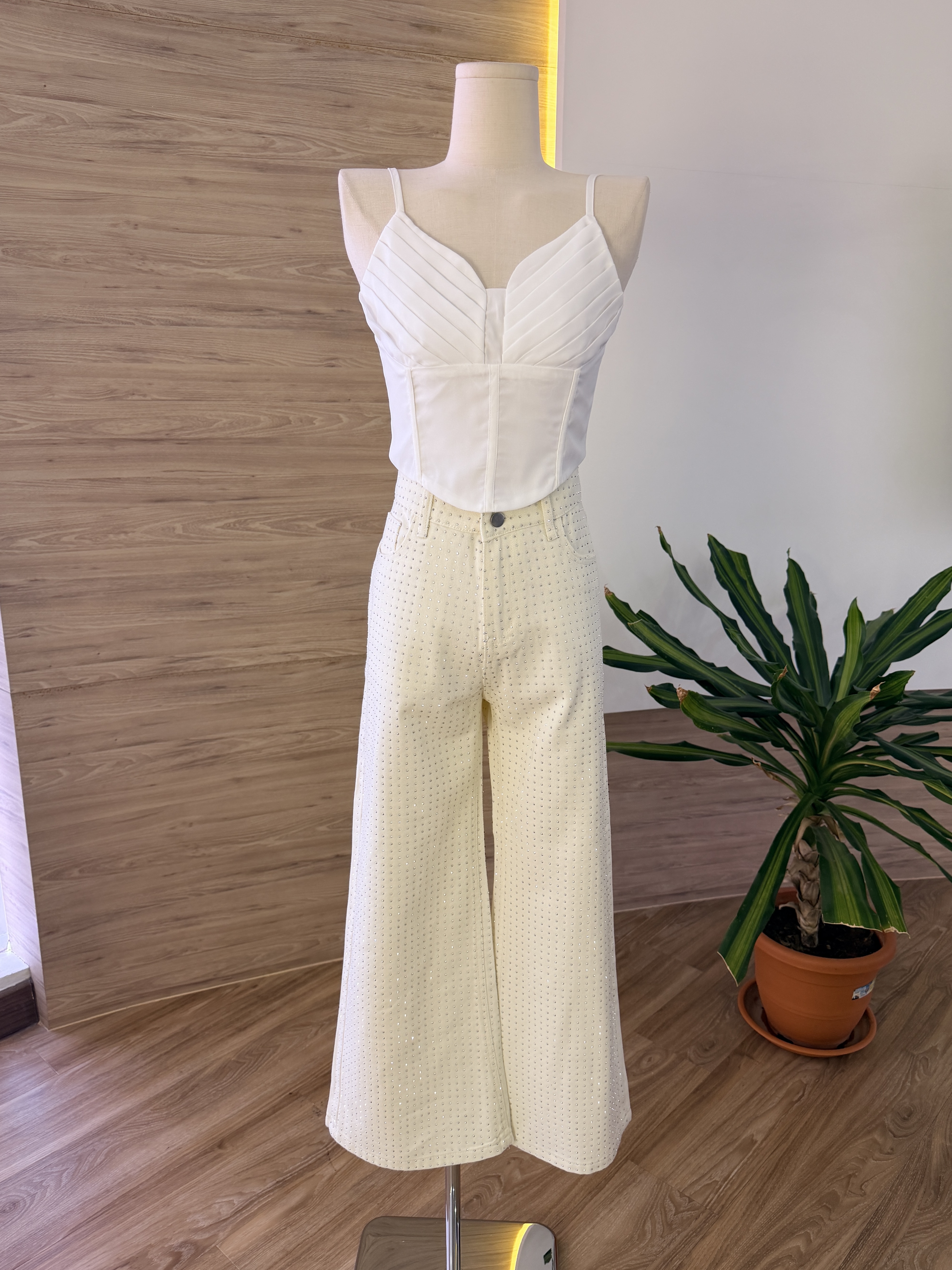 Victoria Wide Leg Pant