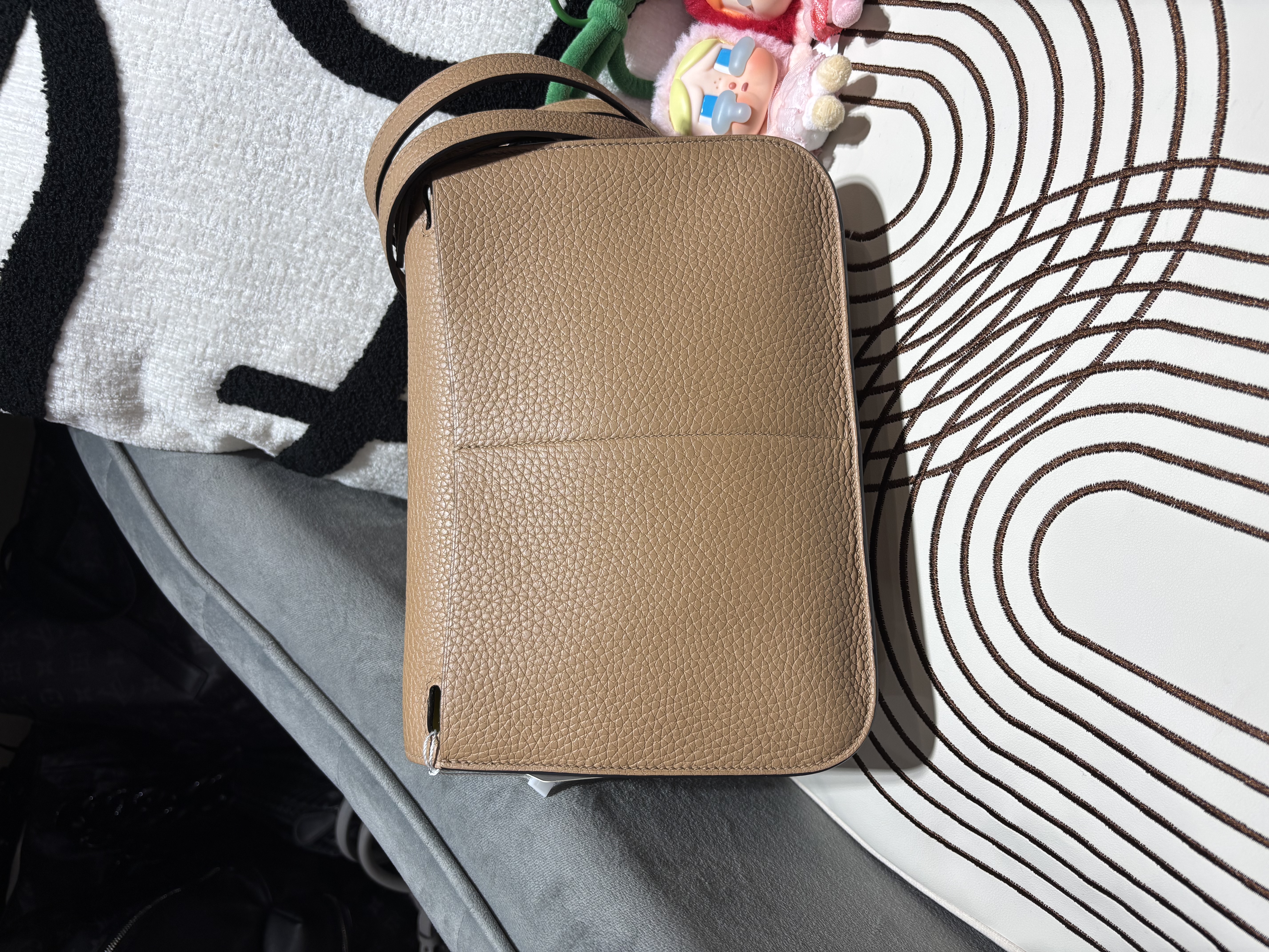 Hermes Halzan 25 Stamp U 奶茶色 100%Authentic, 95%New✅收據✅Dust bag 