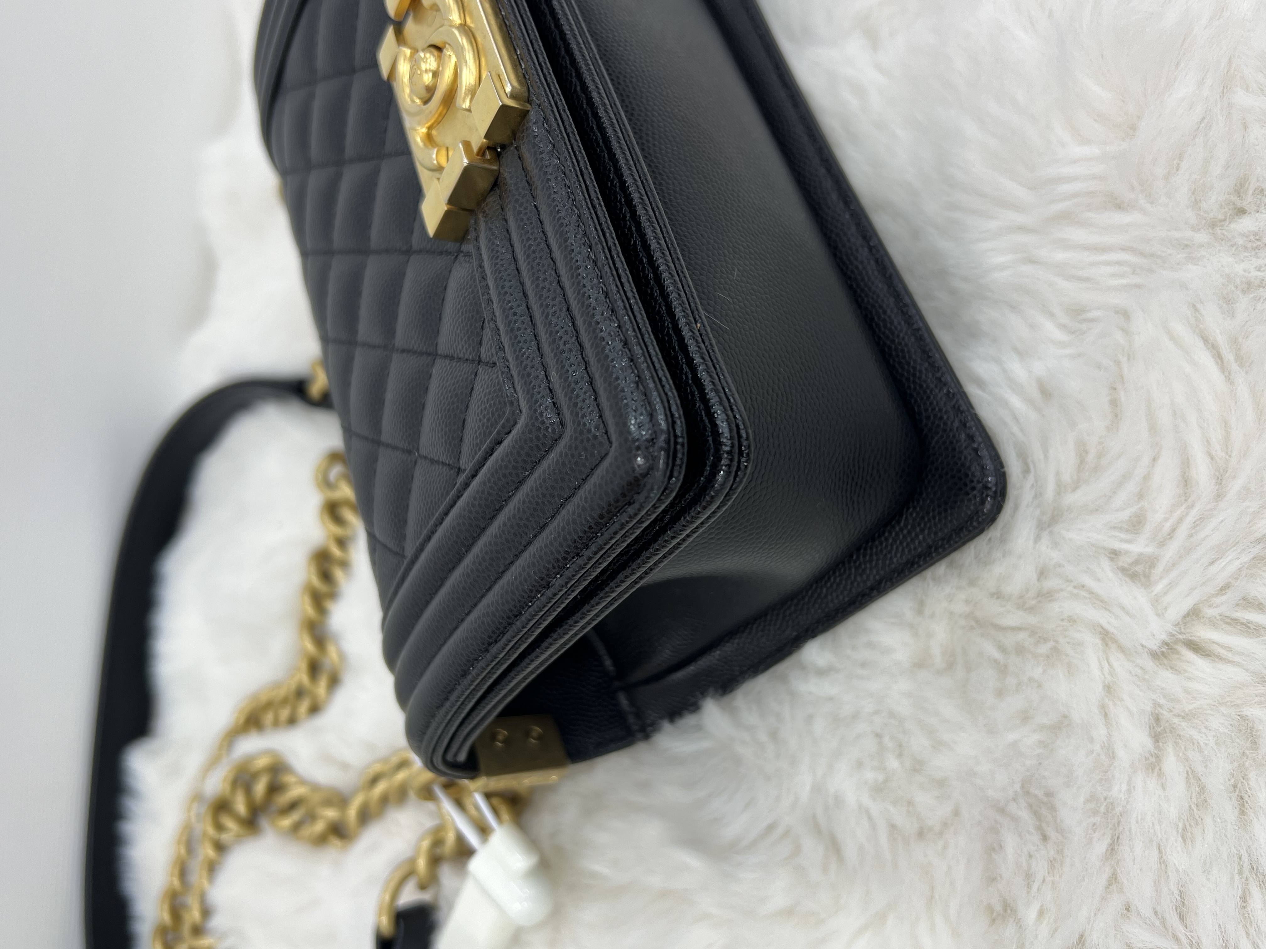 Pre-owned Chanel Boy / Product Code: 080811
