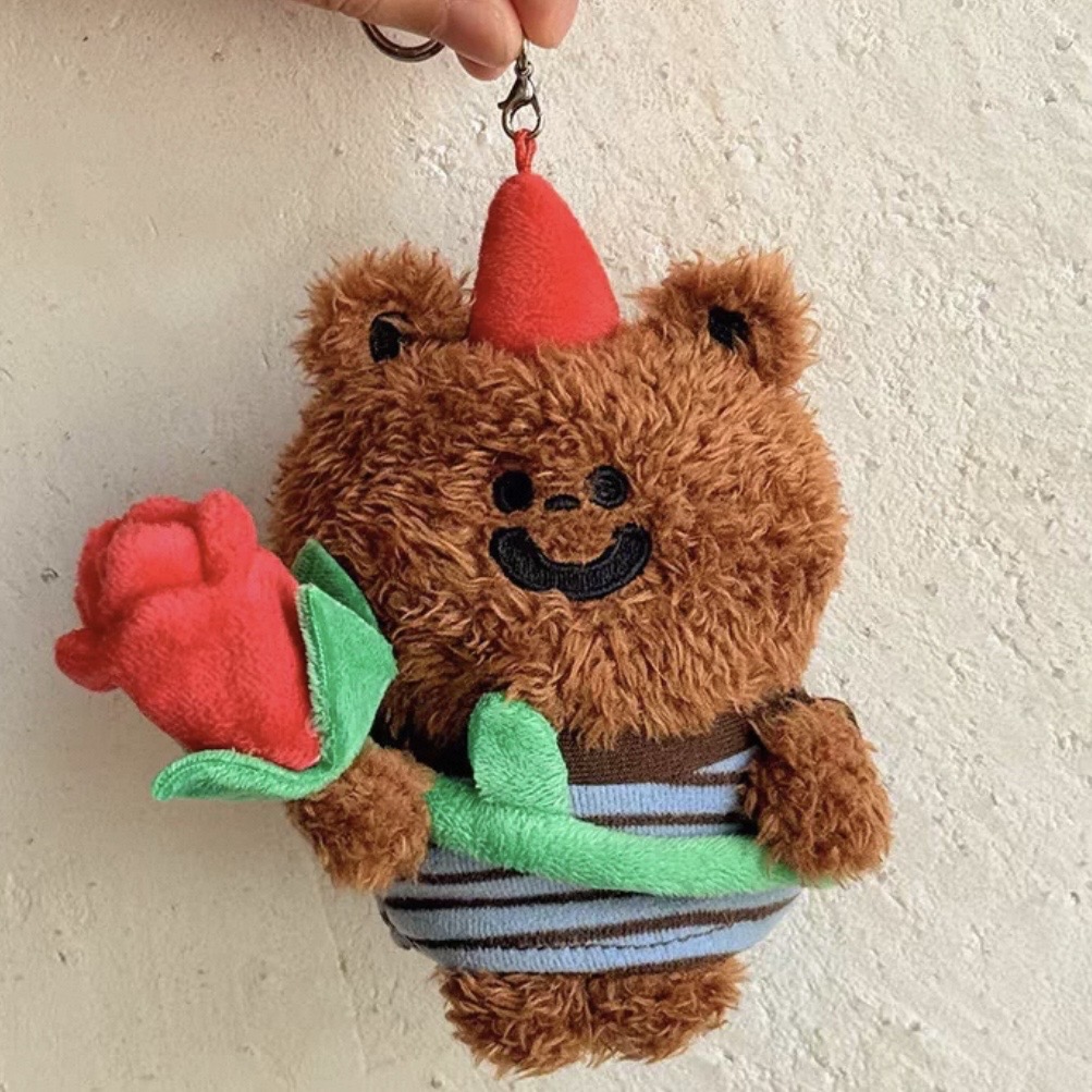 自帶浪漫的玫瑰小熊掛件