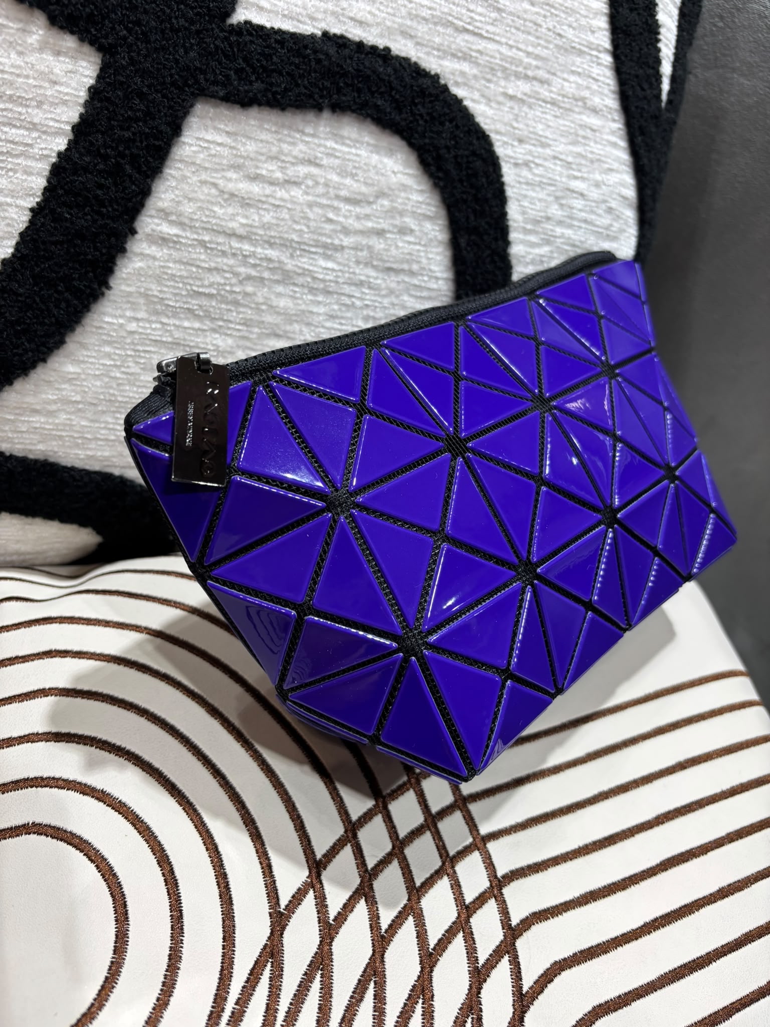 Issey Miyake 化妝袋 Pouch 100%Authentic, 99%New 