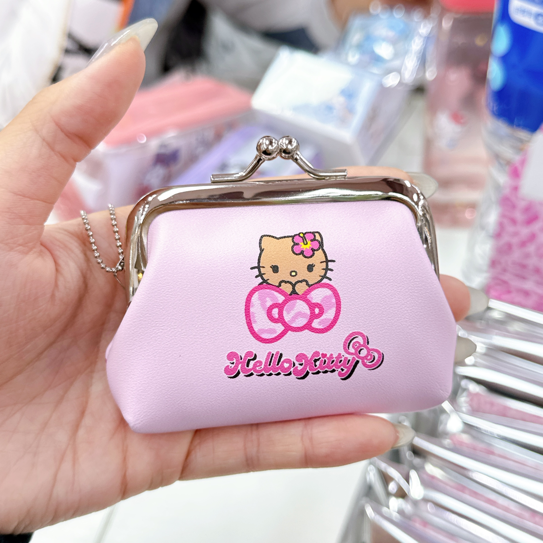 日本直送Hello Kitty黑皮系列散子包