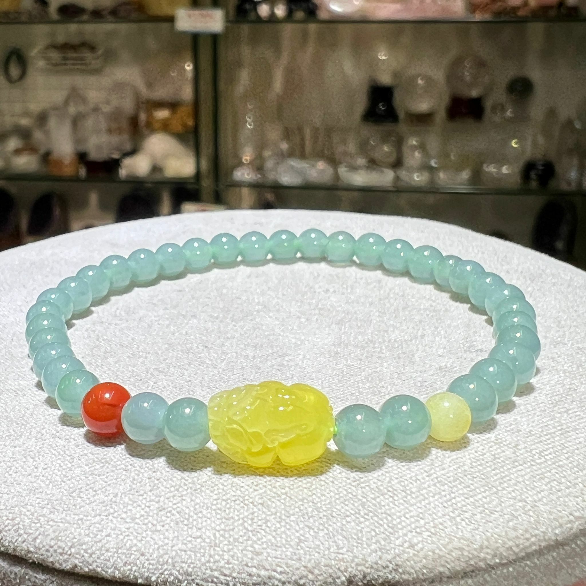 天然翡翠配蜜蠟貔貅手串 4.5mm +/-