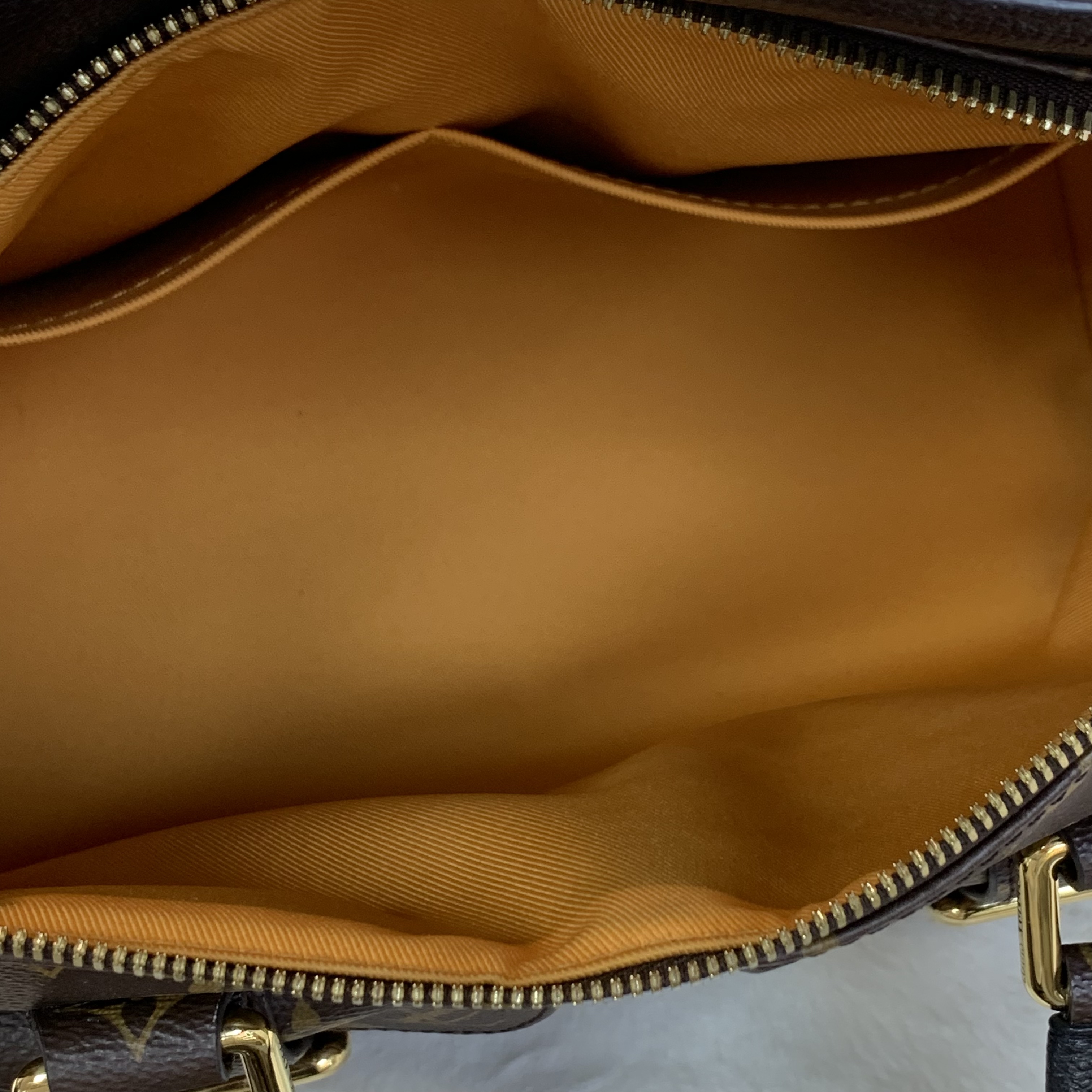 Lv MANHATTAN 曼哈頓單肩包 復古感max💖🤎