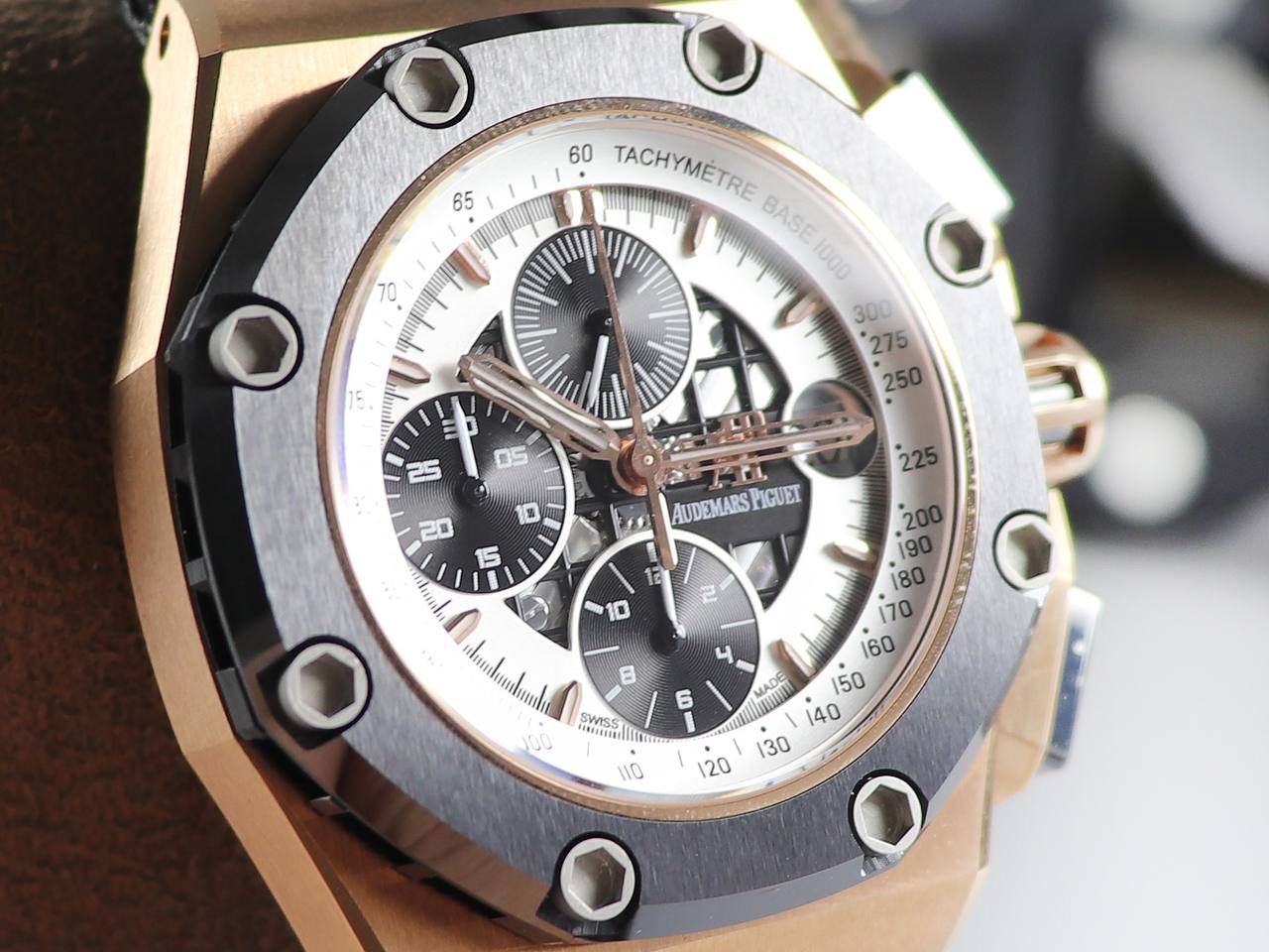 AP-RB2系列 搭载复刻原版爱 彼Cal.3126全自动计时机芯 钢壳陶瓷圈口。🔥💯