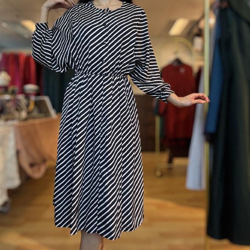 Vintage Black and White Striped Dress (MT2260)