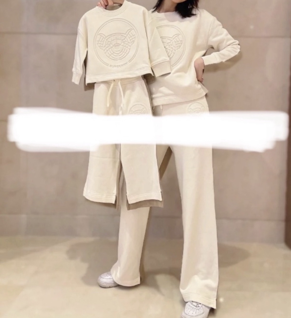 Burberry 熊仔圓形圖案壓印米啡雙色衞衣（童裝12碼）