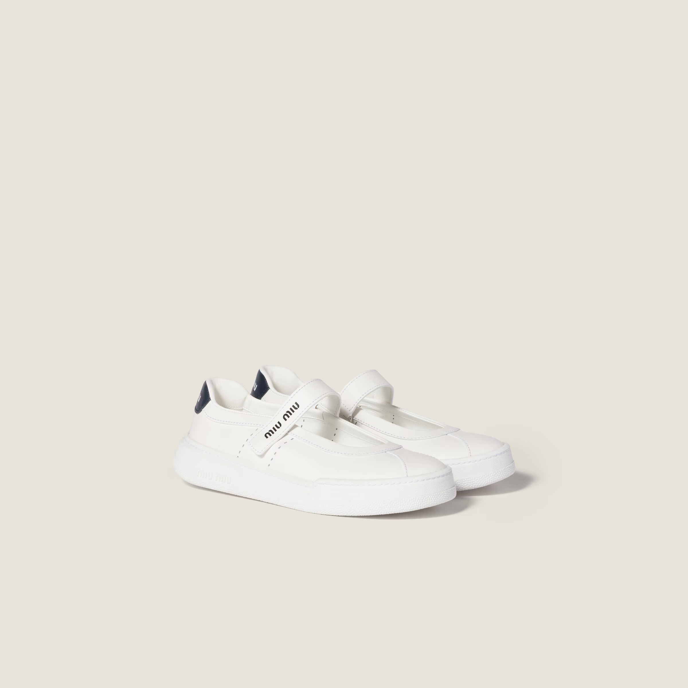 限時優惠✨新款🆕訂貨🍒MIUMIU Calf leather Maryjane   Size 36/36.5/37/37.5/40/40.5