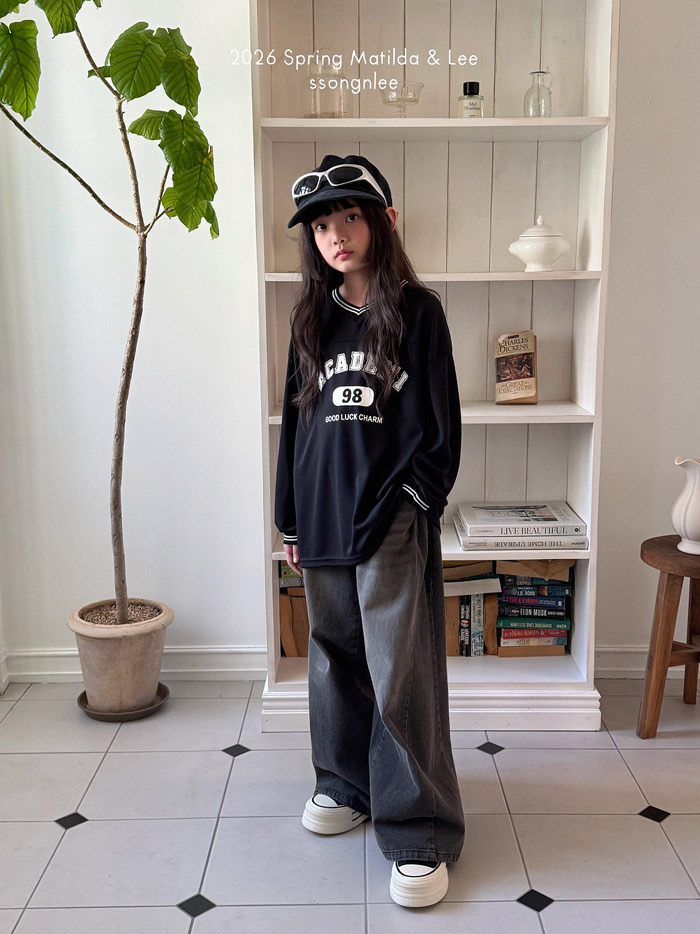 🇰🇷Matilda&Lee tee