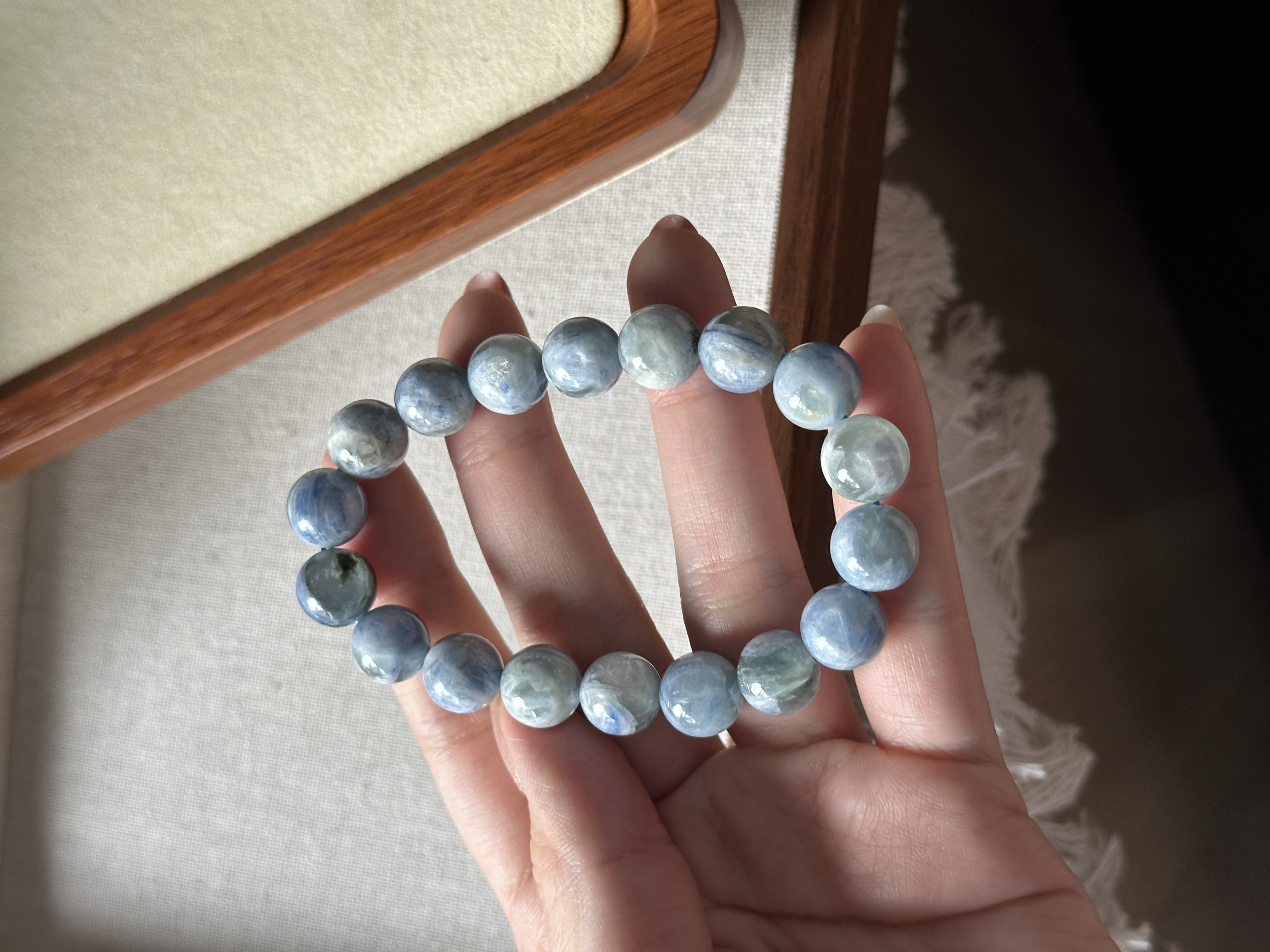 莫奈蓝晶石 ｜ Monet Kyanite 