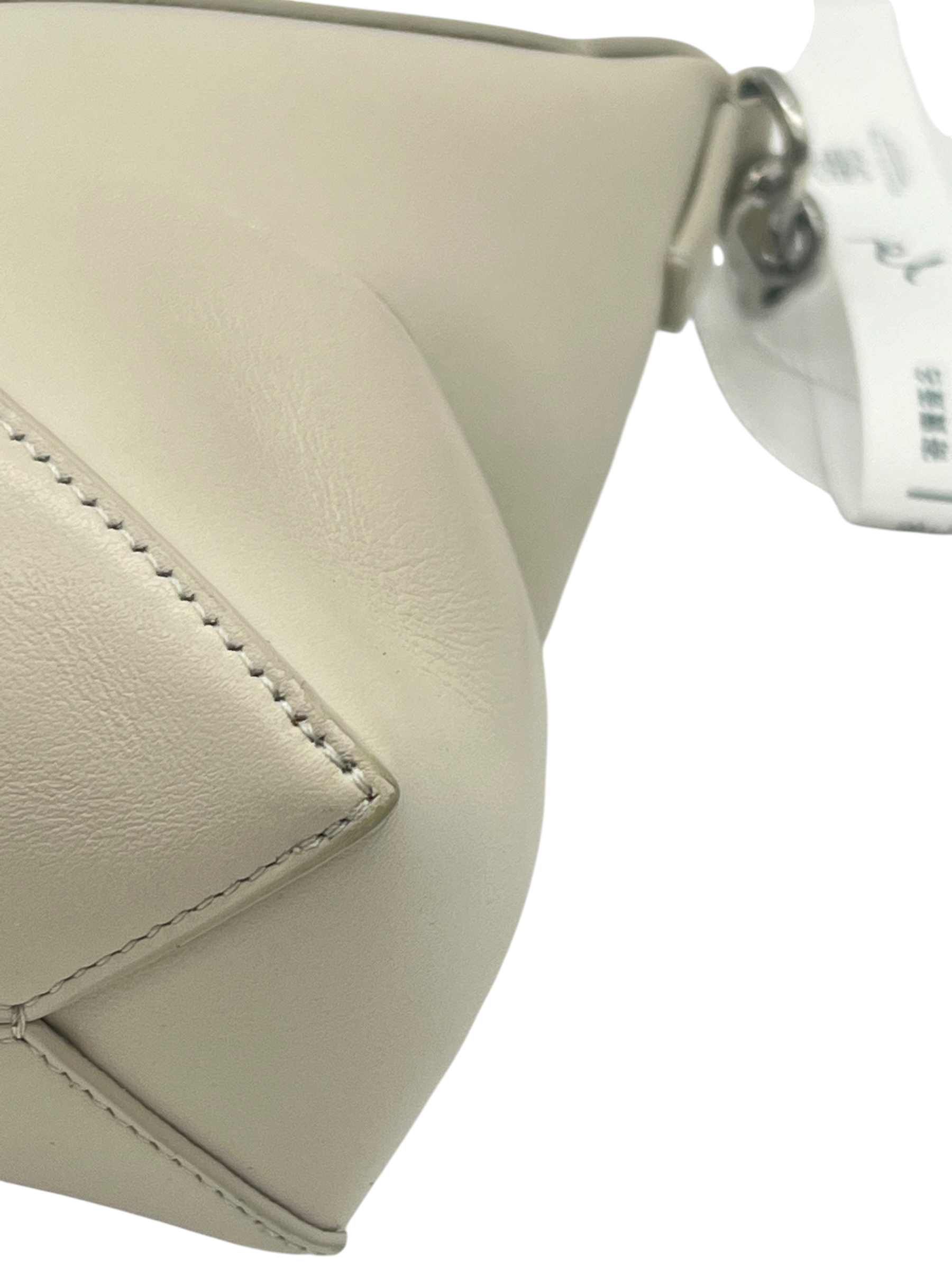 Pre-Owned LOEWE Puzzle Fold Pouch / Product Code: 26052303