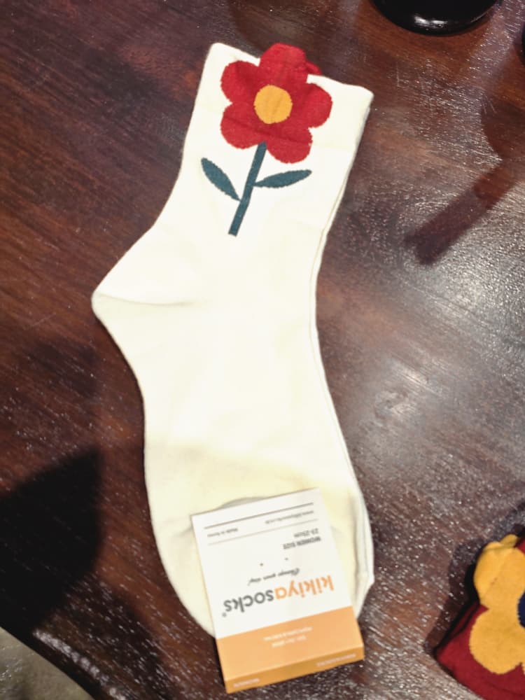 KKY Big Flower Socks