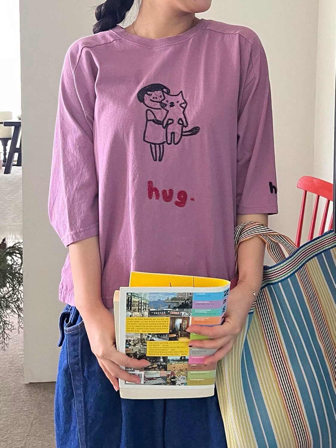 YA ON Hug Cat top