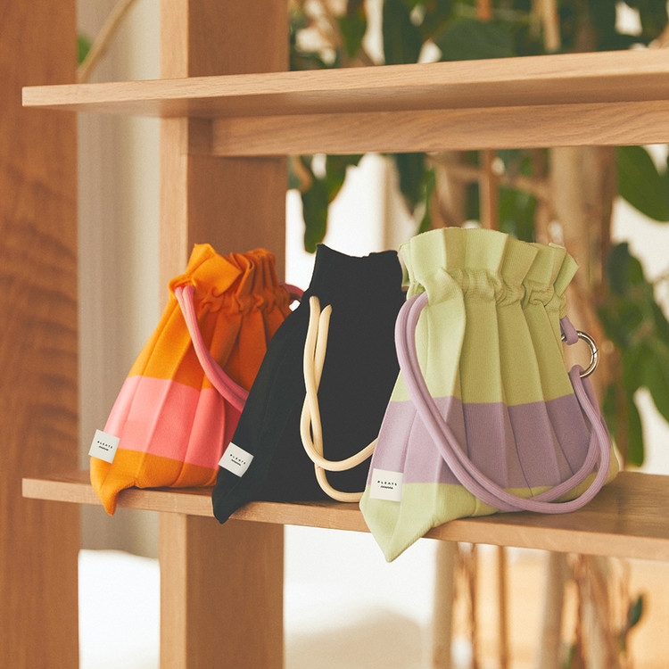 PLEATSMAMA Handle Bubble Bag (3色)