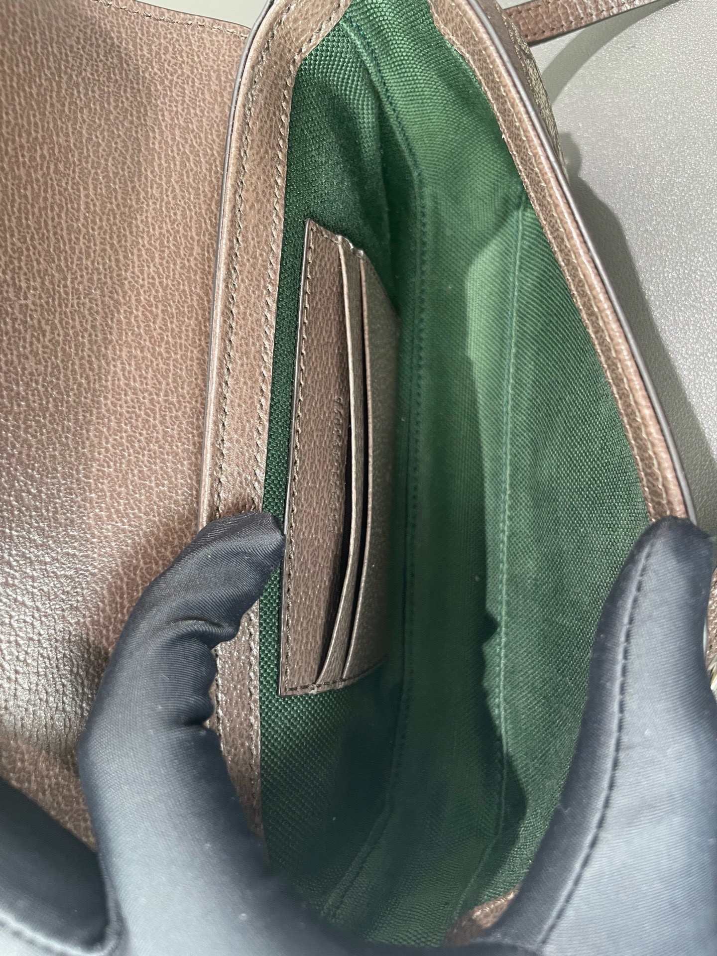 【預訂貨品】Gucci Ophidia老花相機包